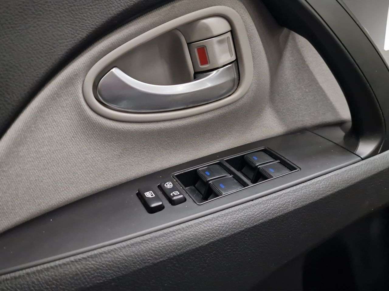 2016 TOYOTA AVENSIS 2016 TOYOTA AVENSIS