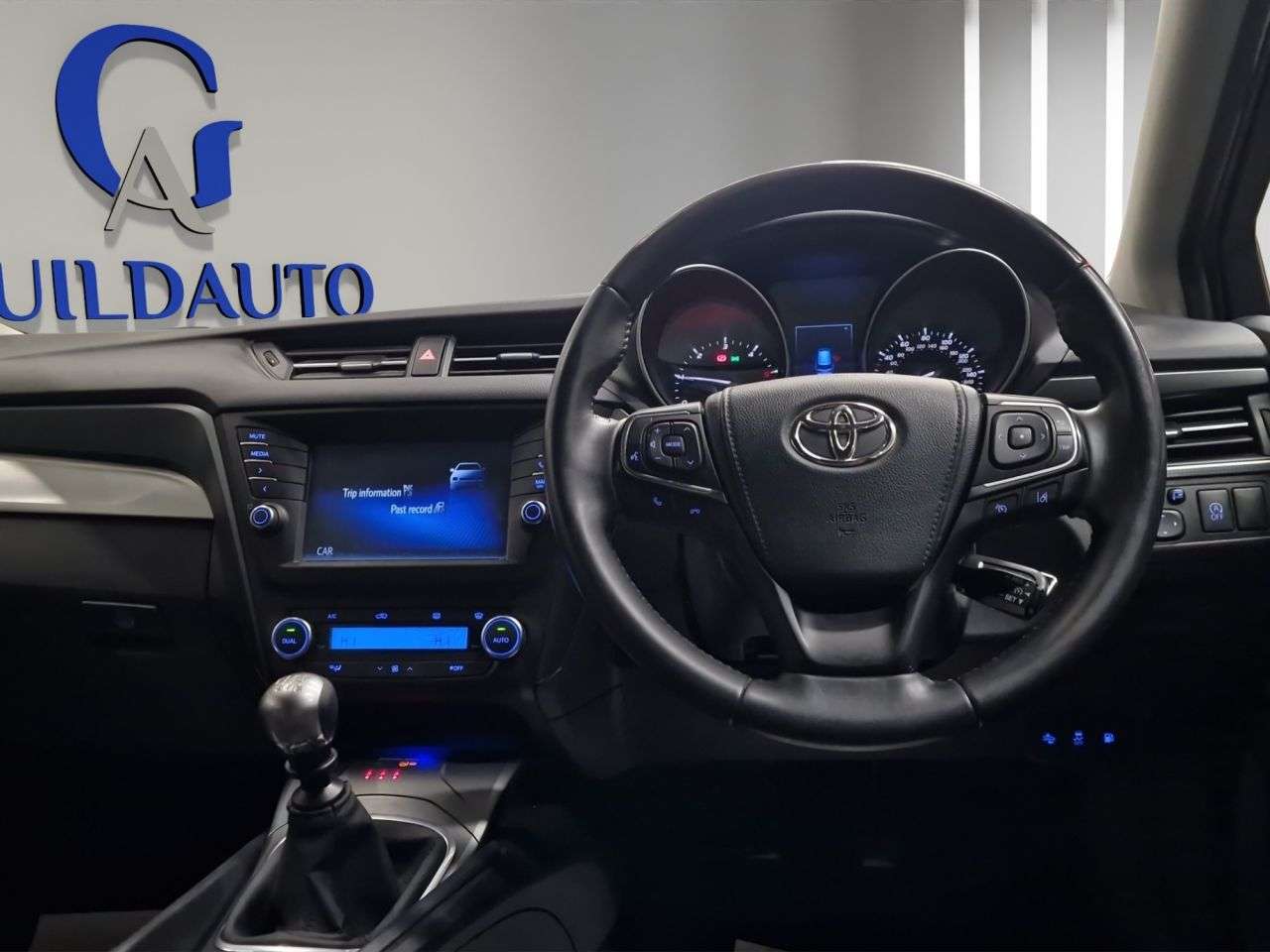 2016 TOYOTA AVENSIS 2016 TOYOTA AVENSIS