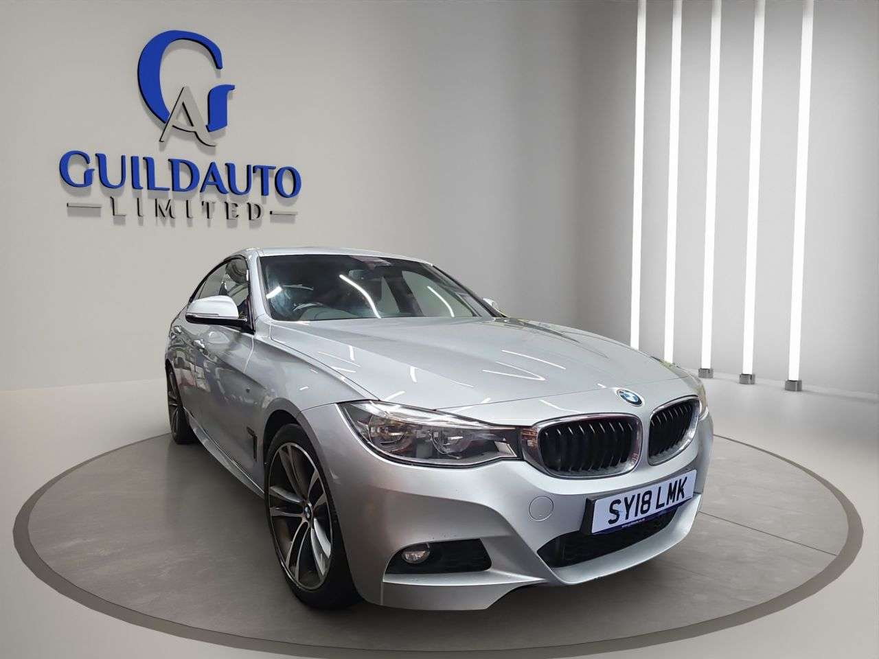 A 2018 BMW 3 SERIES GRAN TURISMO 2.0 320d M Sport GT 5dr Diesel Auto xDrive Euro 6 (s/s) (190 ps) A 2018 BMW 3 SERIES GRAN TURISMO 2.0 320d M Sport GT 5dr Diesel Auto xDrive Euro 6 (s/s) (190 ps)