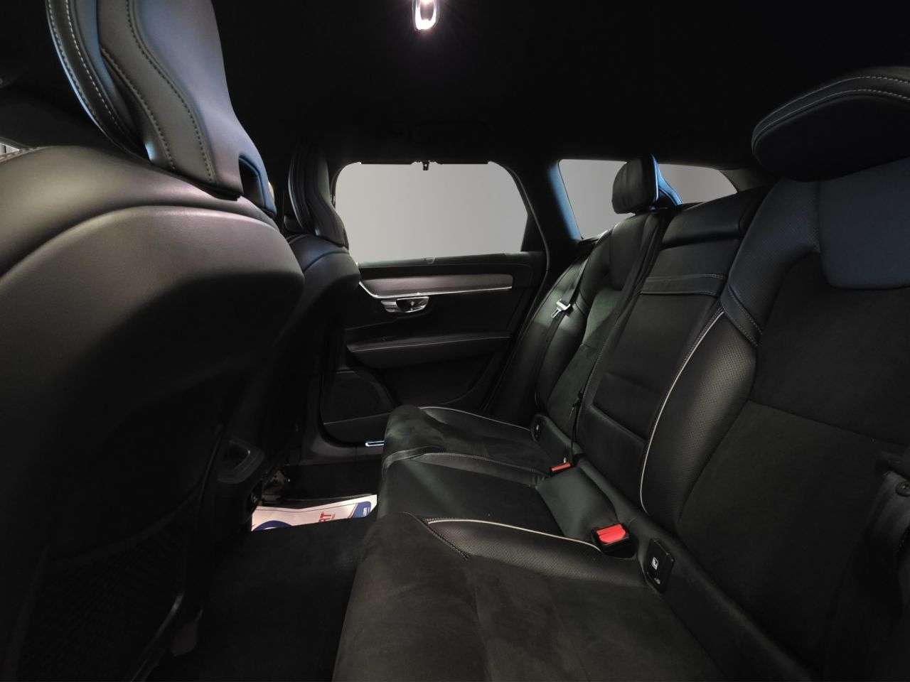 2019 VOLVO V90 2019 VOLVO V90