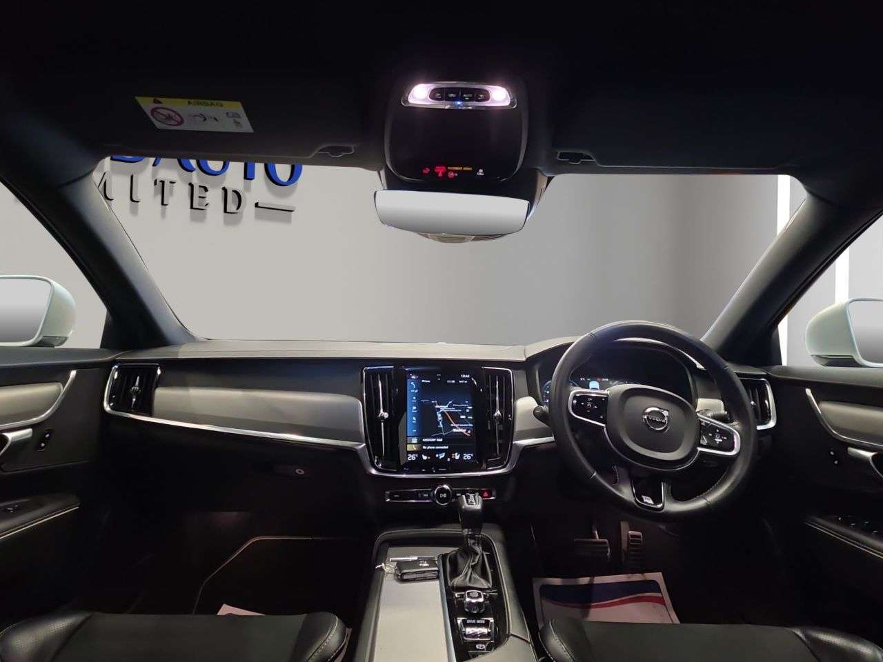 2019 VOLVO V90 2019 VOLVO V90