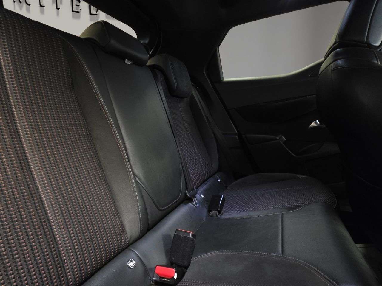 2019 DS AUTOMOBILES DS 3 CROSSBACK 2019 DS AUTOMOBILES DS 3 CROSSBACK