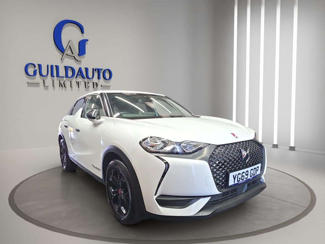 A 2019 DS AUTOMOBILES DS 3 CROSSBACK 1.2 PureTech Performance Line Crossback 5dr Petrol Manual Euro 6 (s/s) (100 A 2019 DS AUTOMOBILES DS 3 CROSSBACK 1.2 PureTech Performance Line Crossback 5dr Petrol Manual Euro 6 (s/s) (100