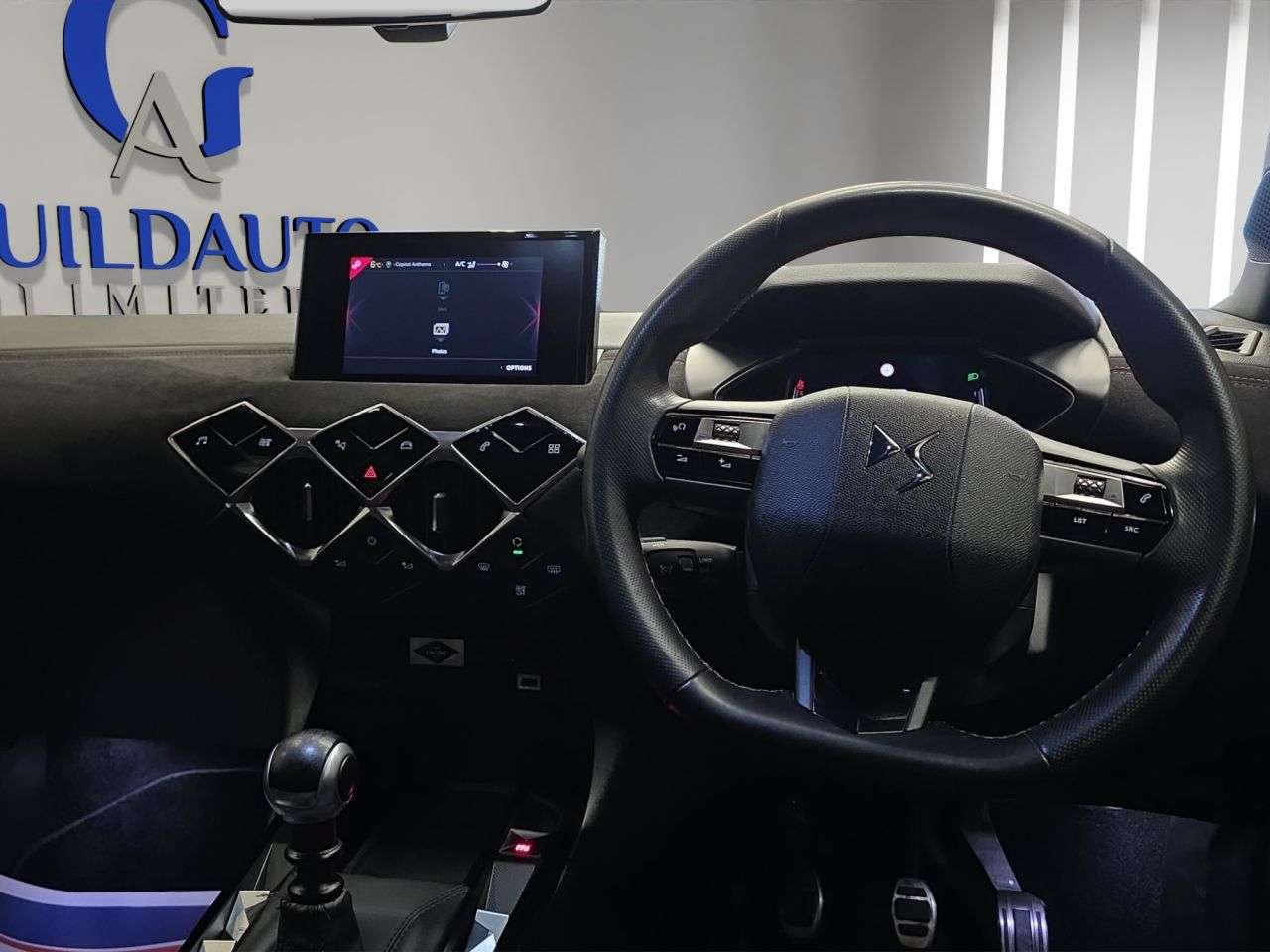 2019 DS AUTOMOBILES DS 3 CROSSBACK 2019 DS AUTOMOBILES DS 3 CROSSBACK