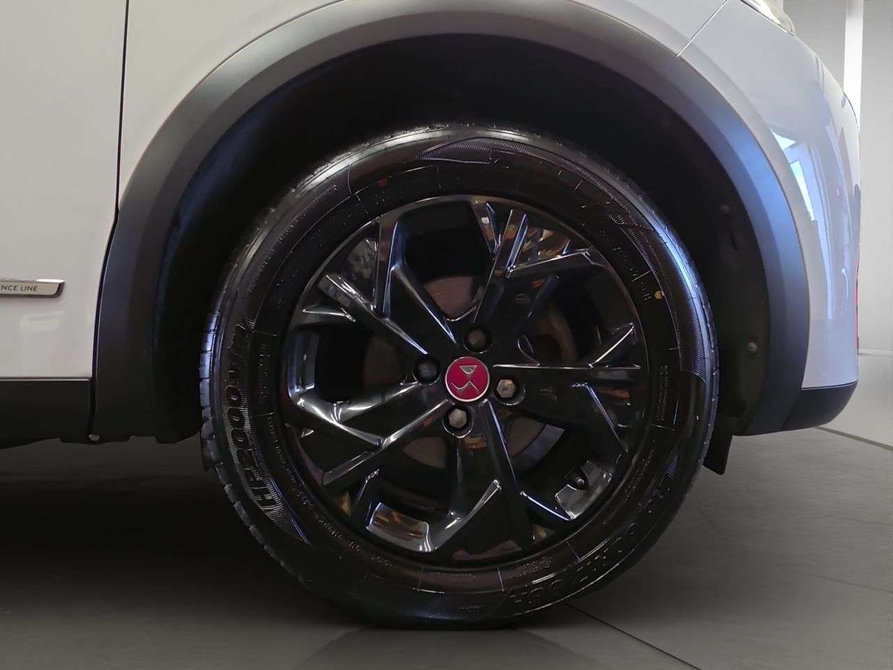 2019 DS AUTOMOBILES DS 3 CROSSBACK 2019 DS AUTOMOBILES DS 3 CROSSBACK