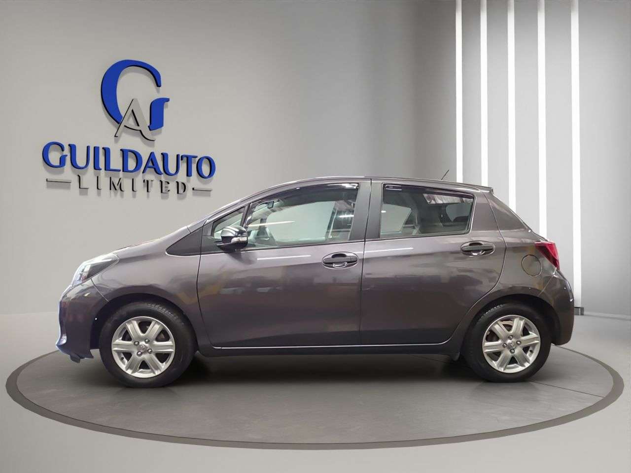 2017 TOYOTA YARIS 2017 TOYOTA YARIS