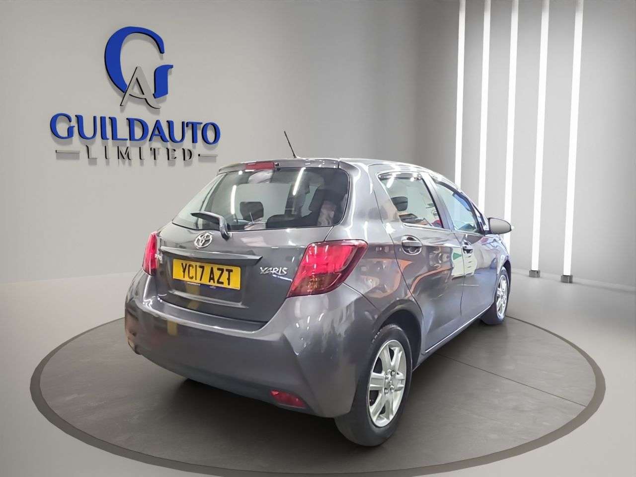 2017 TOYOTA YARIS 2017 TOYOTA YARIS