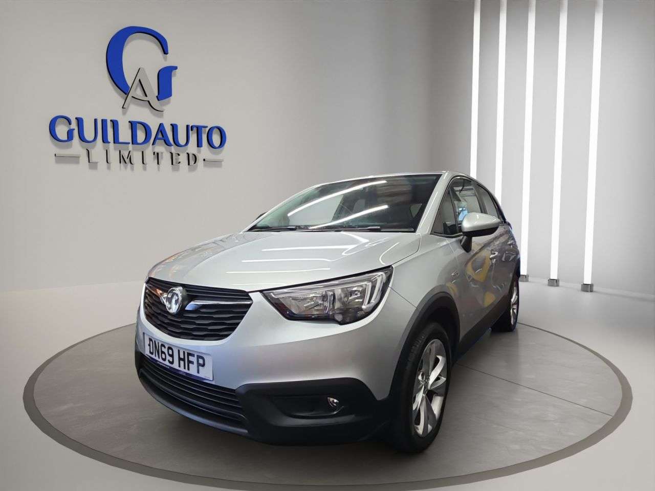 A 2019 VAUXHALL CROSSLAND X 1.2 Turbo ecoTEC GPF SE SUV 5dr Petrol Manual Euro 6 (s/s) (110 ps) A 2019 VAUXHALL CROSSLAND X 1.2 Turbo ecoTEC GPF SE SUV 5dr Petrol Manual Euro 6 (s/s) (110 ps)