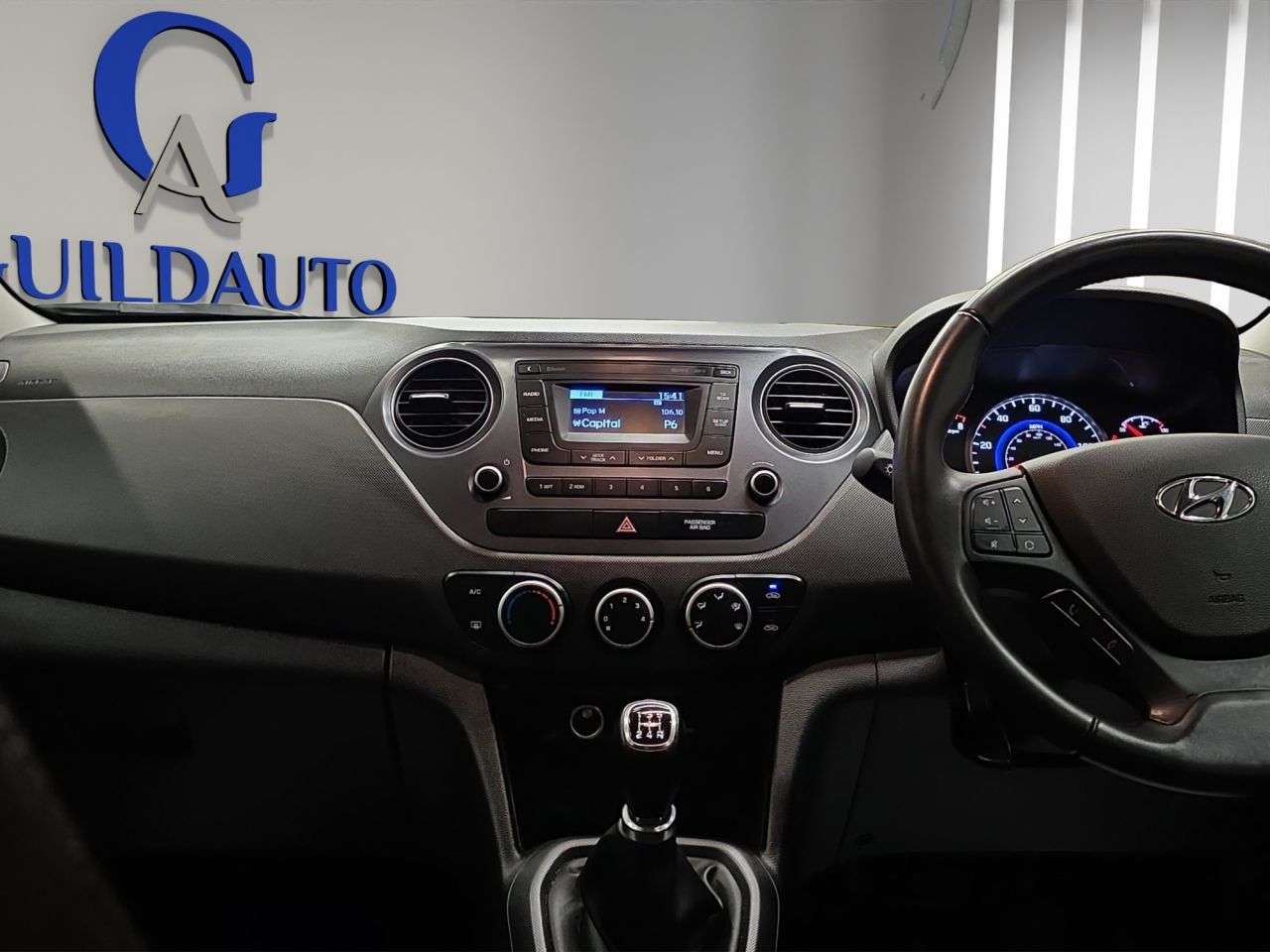 2018 HYUNDAI I10 2018 HYUNDAI I10