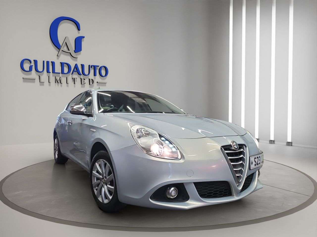 A 2015 ALFA ROMEO GIULIETTA 1.4 TB Distinctive Hatchback 5dr Petrol Manual Euro 6 (s/s) (120 bhp) A 2015 ALFA ROMEO GIULIETTA 1.4 TB Distinctive Hatchback 5dr Petrol Manual Euro 6 (s/s) (120 bhp)
