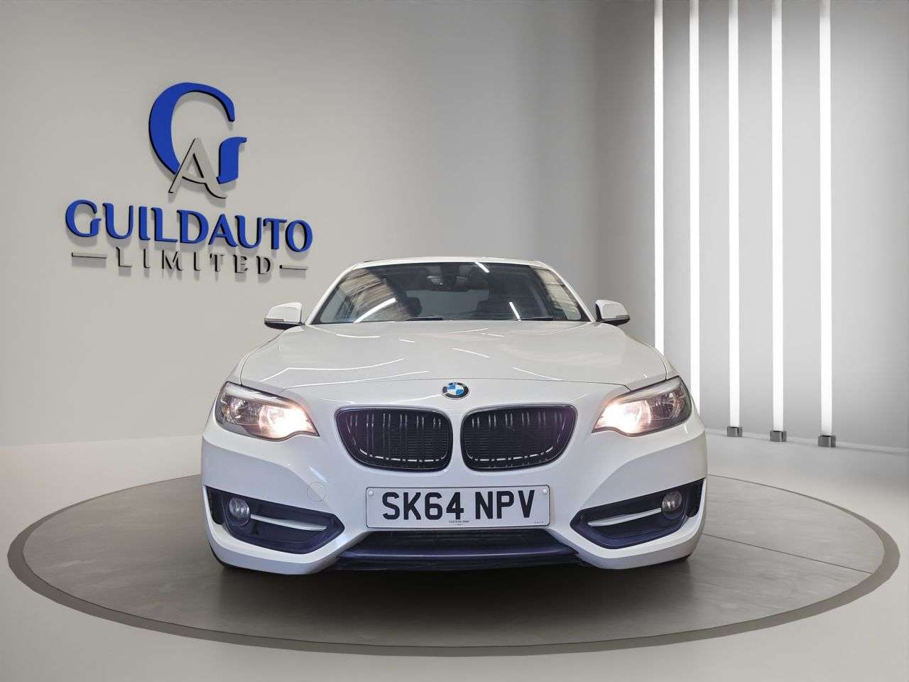 A 2014 BMW 2 SERIES 2.0 220d Sport Coupe 2dr Diesel Manual Euro 6 (s/s) (190 ps) A 2014 BMW 2 SERIES 2.0 220d Sport Coupe 2dr Diesel Manual Euro 6 (s/s) (190 ps)