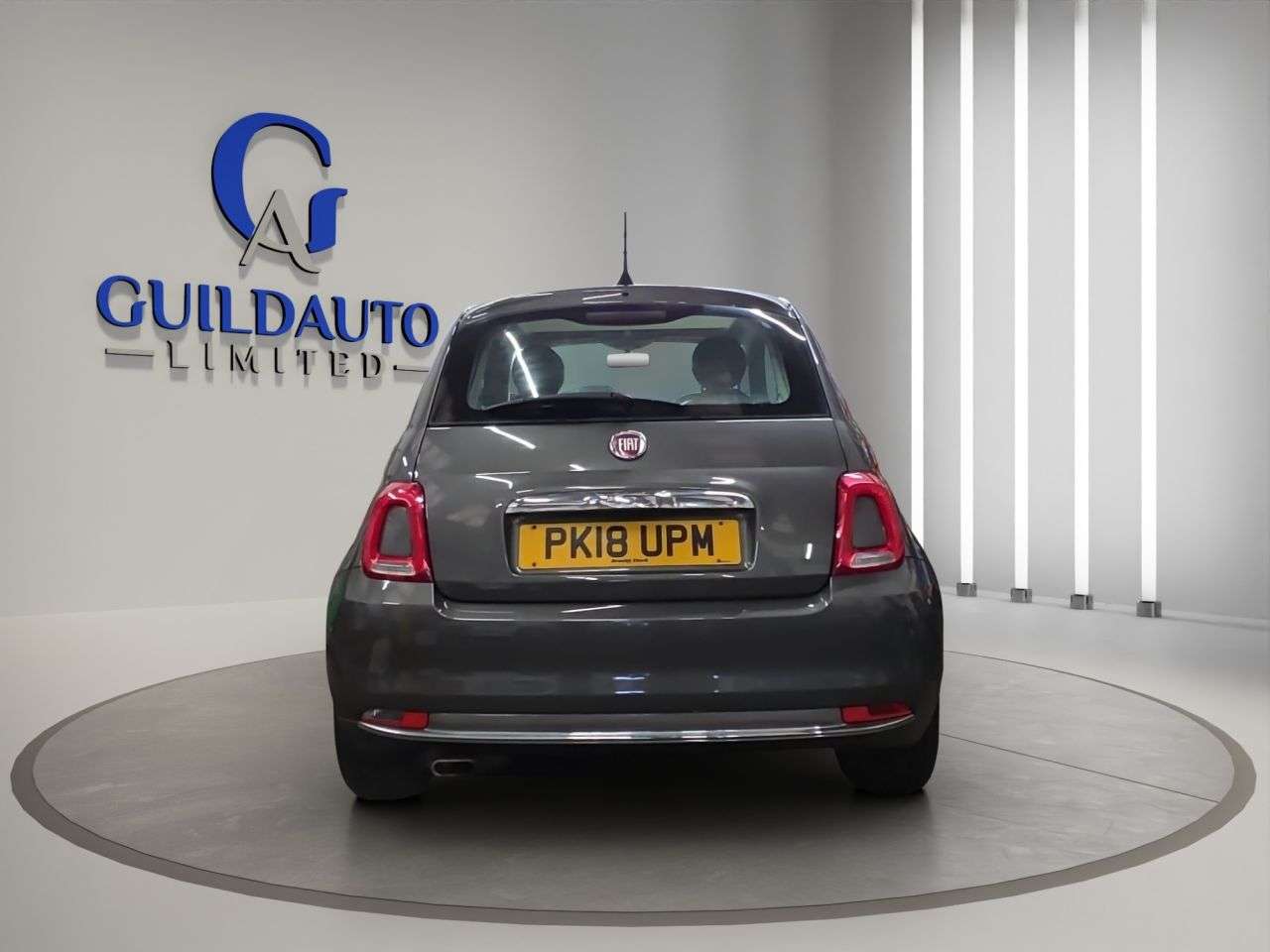 2018 FIAT 500 2018 FIAT 500