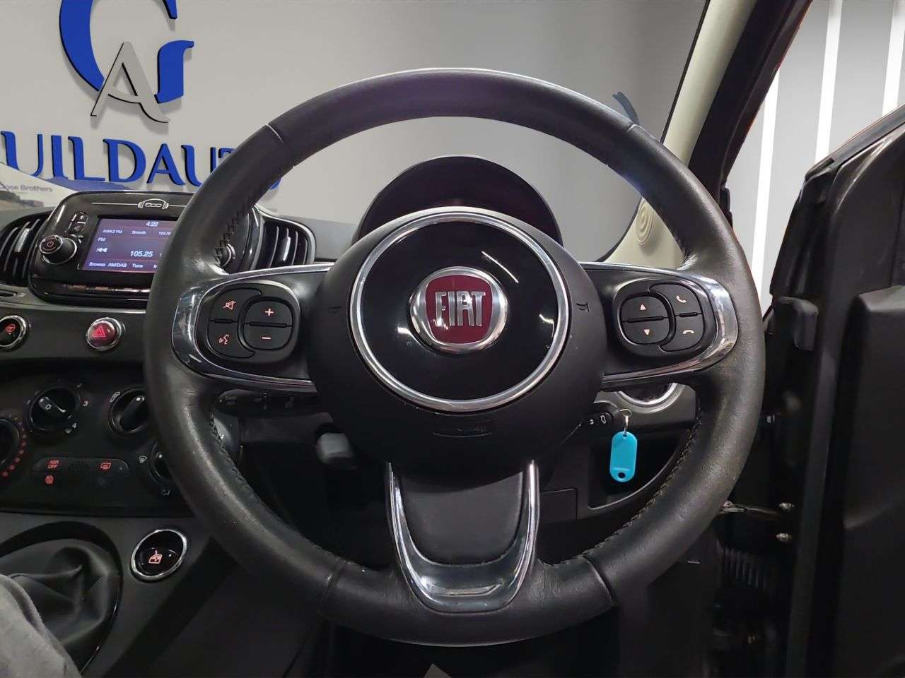 2018 FIAT 500 2018 FIAT 500