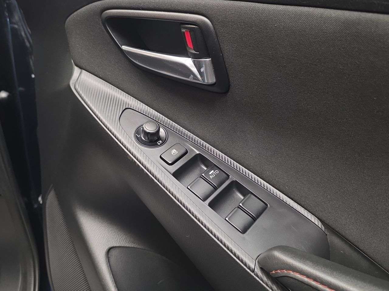 2015 MAZDA MAZDA2 2015 MAZDA MAZDA2