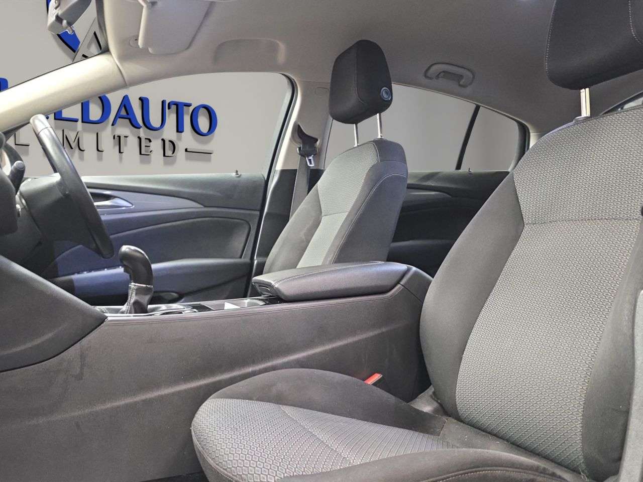 2018 VAUXHALL INSIGNIA 2018 VAUXHALL INSIGNIA