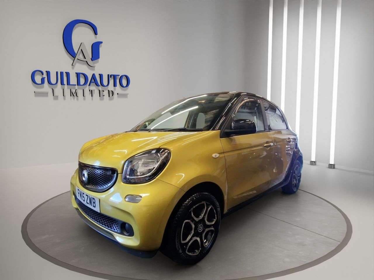A 2015 SMART FORFOUR 1.0 Prime (Premium) Hatchback 5dr Petrol Manual Euro 6 (s/s) (71 ps) A 2015 SMART FORFOUR 1.0 Prime (Premium) Hatchback 5dr Petrol Manual Euro 6 (s/s) (71 ps)