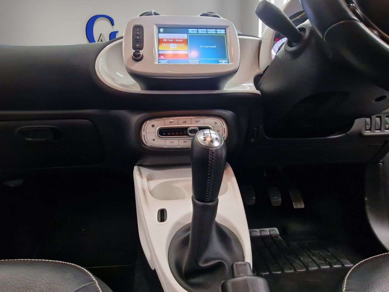 2015 SMART FORFOUR 2015 SMART FORFOUR