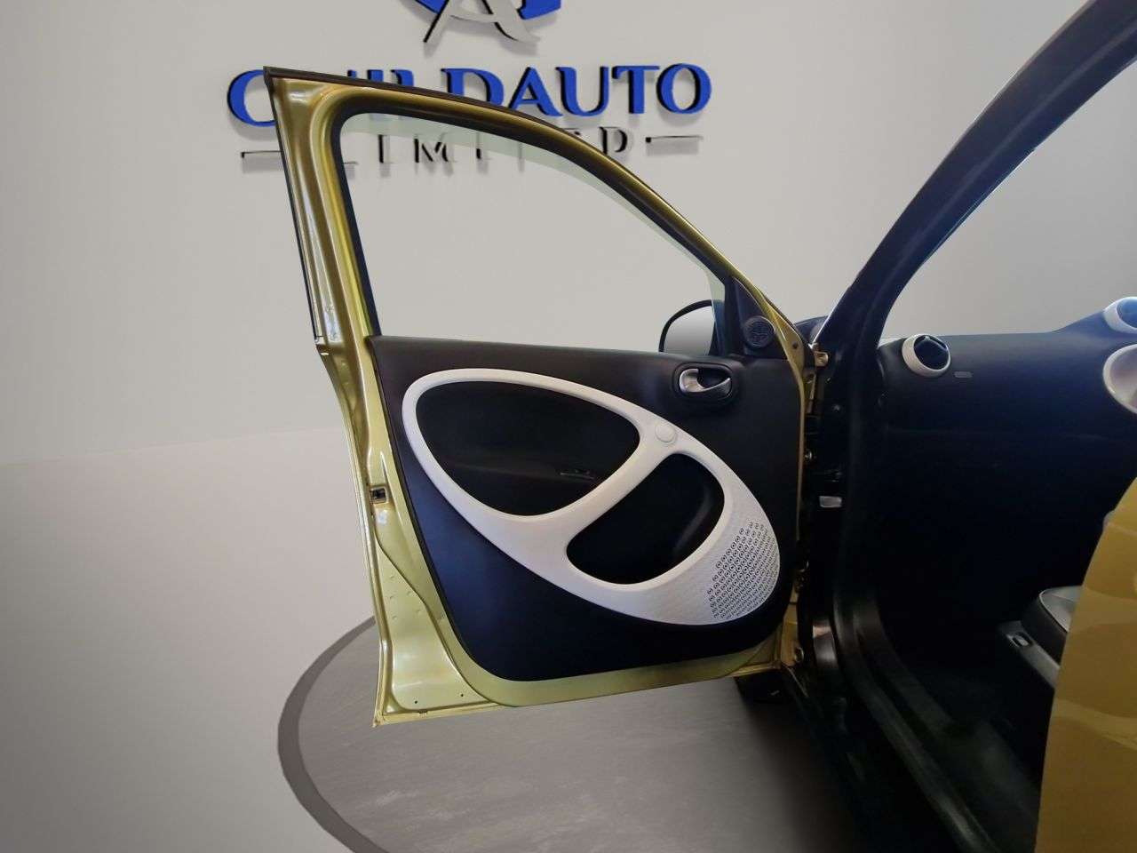 2015 SMART FORFOUR 2015 SMART FORFOUR