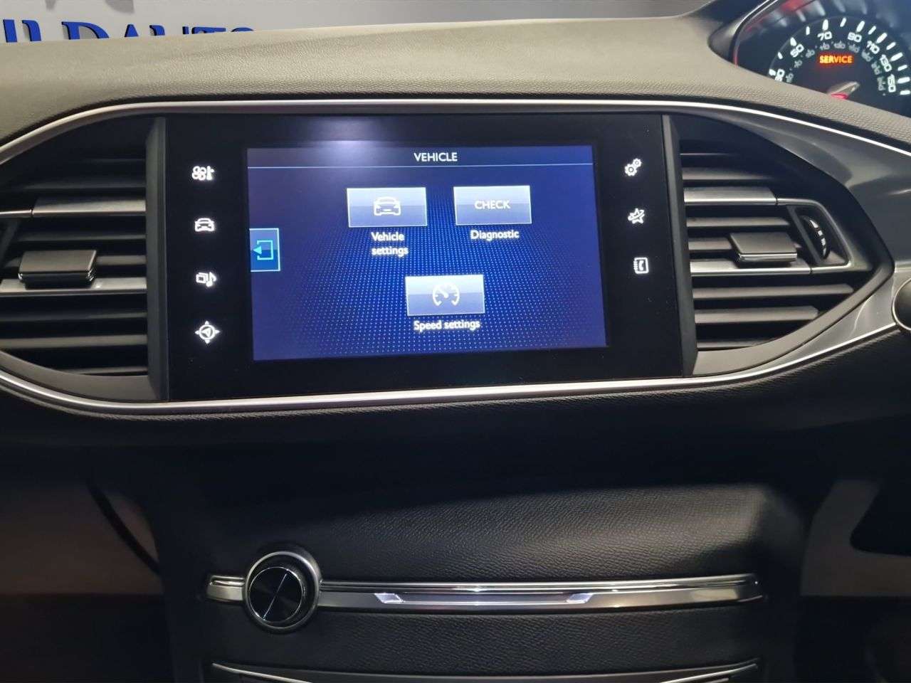 2016 PEUGEOT 308 2016 PEUGEOT 308