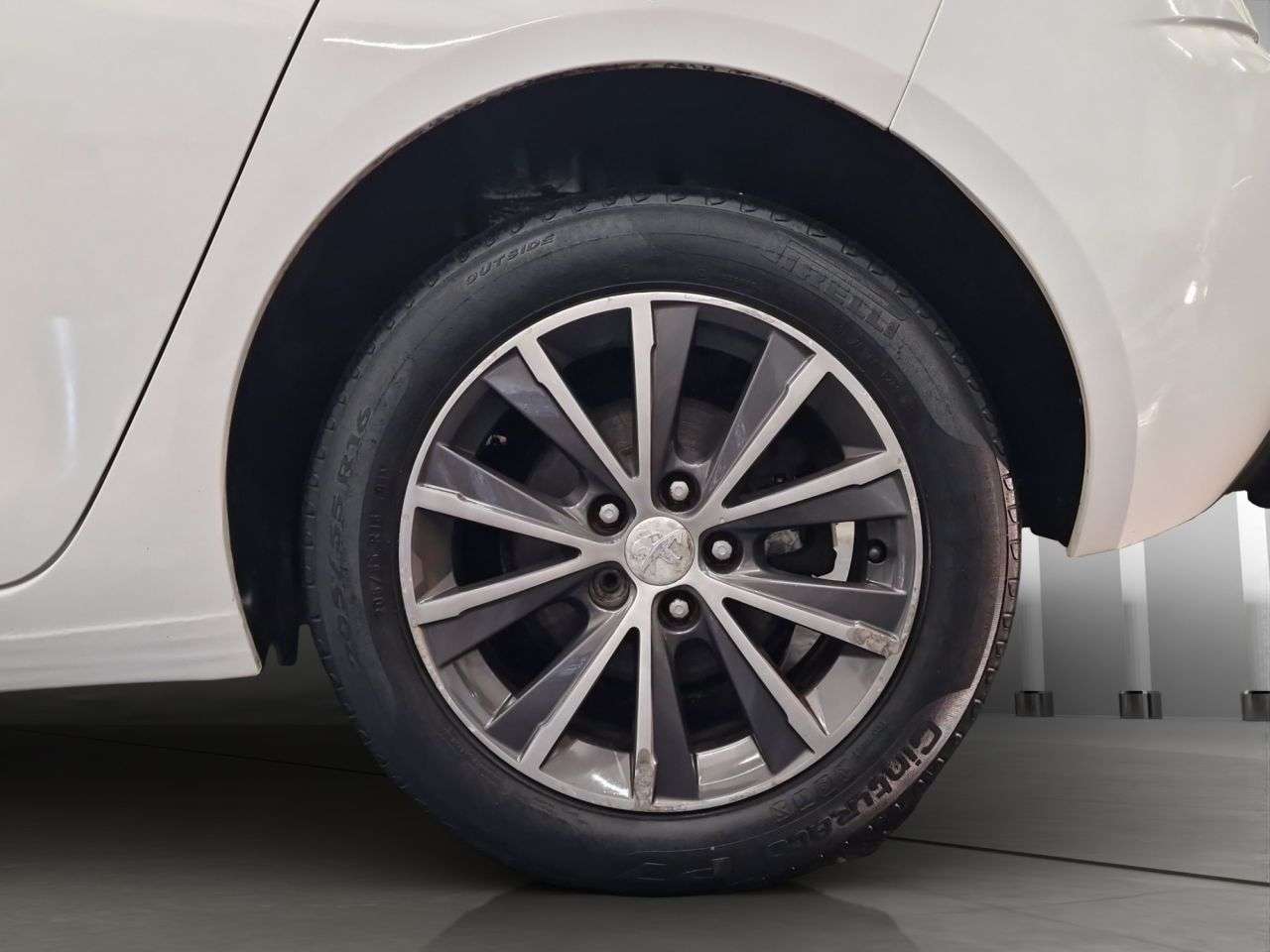 2016 PEUGEOT 308 2016 PEUGEOT 308