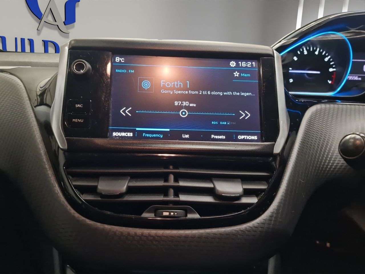 2017 PEUGEOT 2008 2017 PEUGEOT 2008