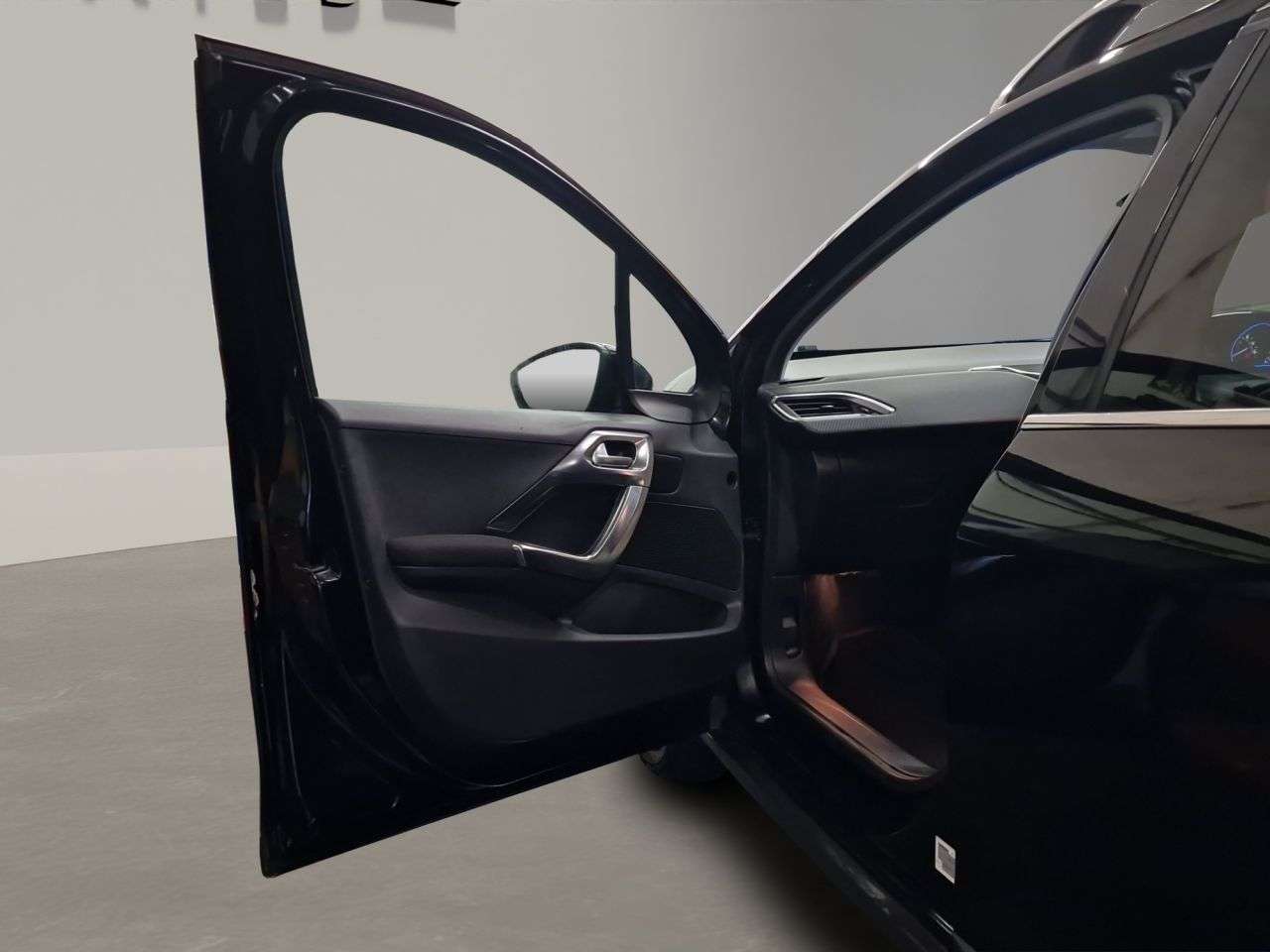 2017 PEUGEOT 2008 2017 PEUGEOT 2008