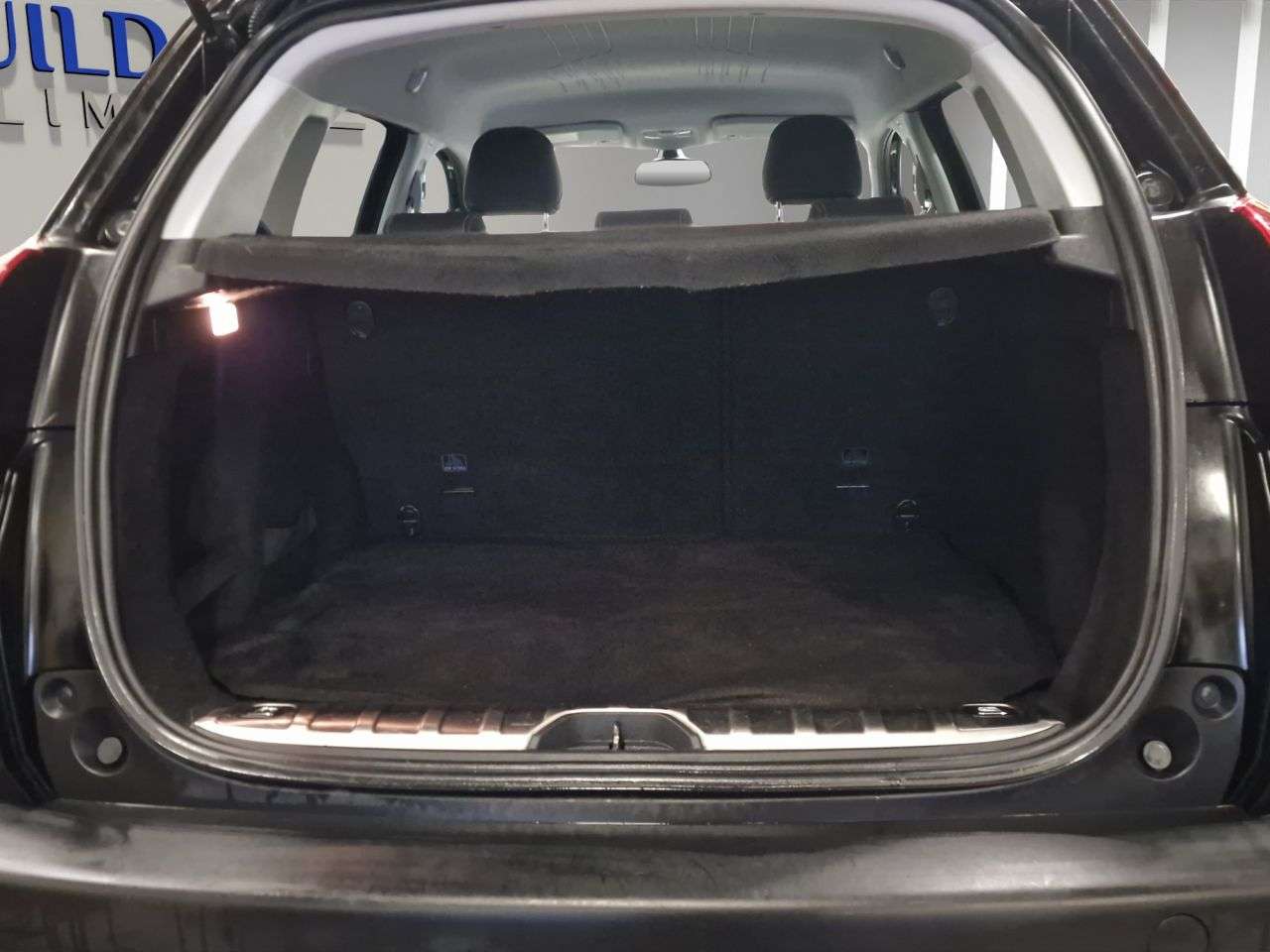 2017 PEUGEOT 2008 2017 PEUGEOT 2008