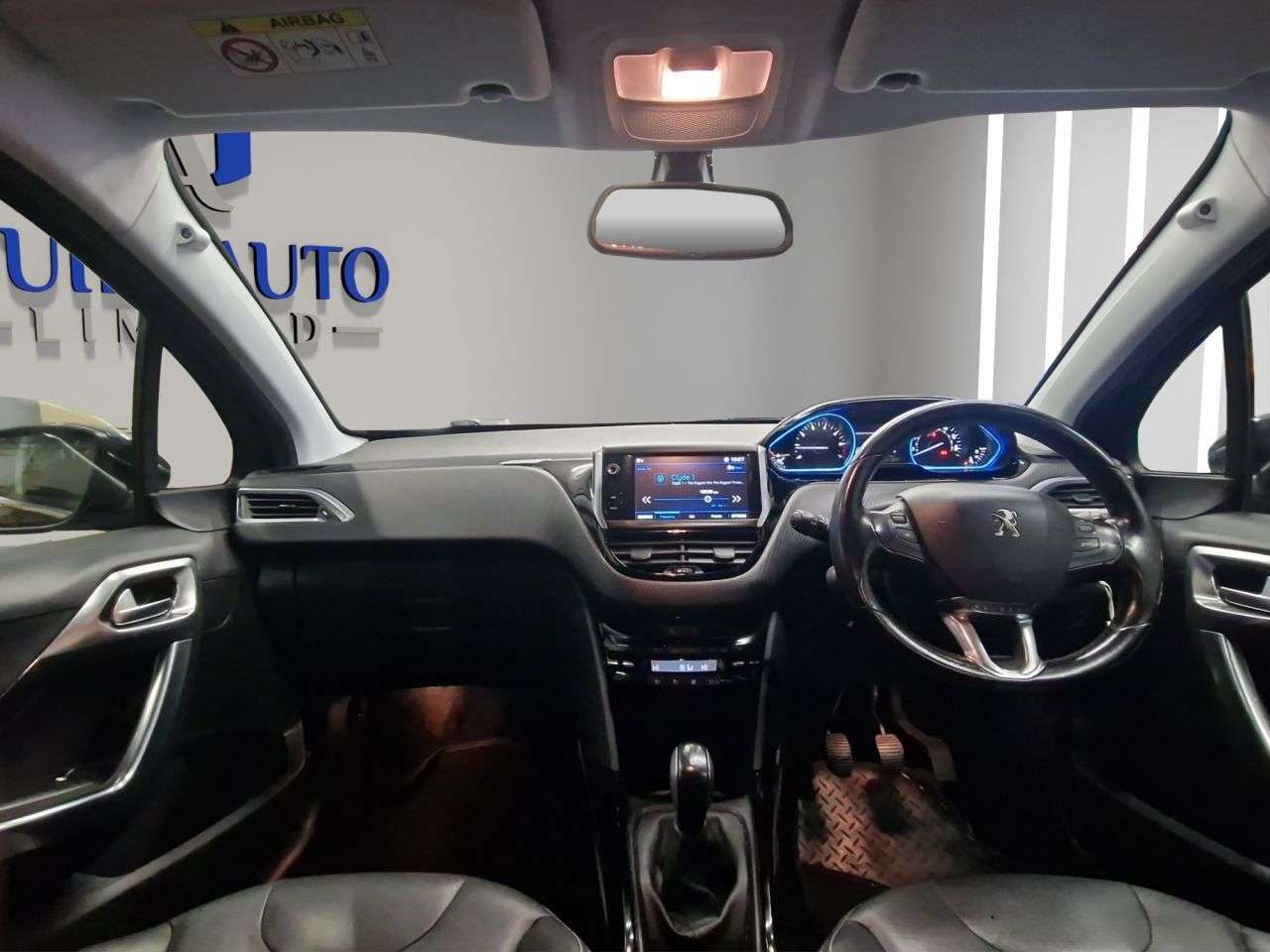 2017 PEUGEOT 2008 2017 PEUGEOT 2008