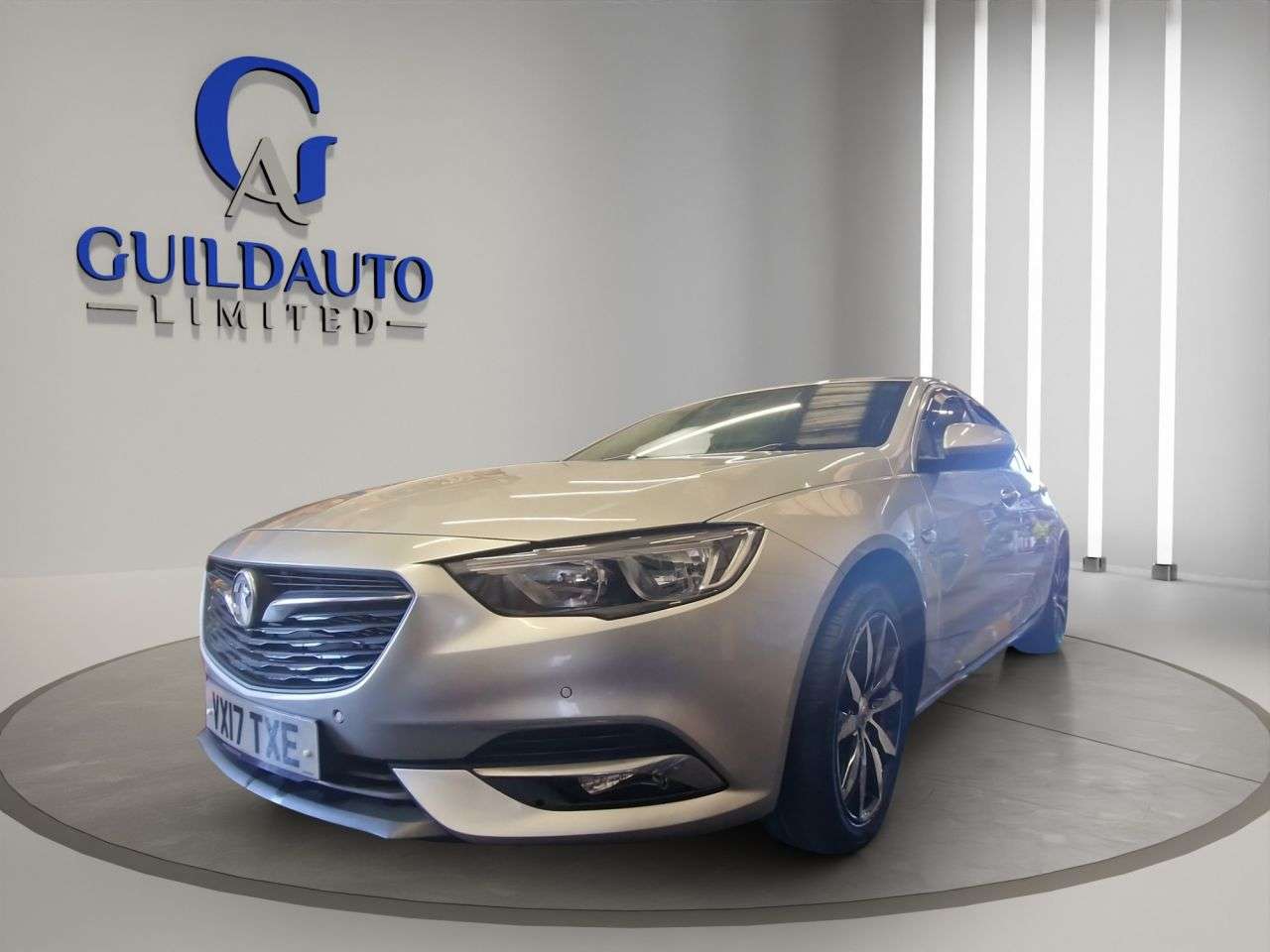 A 2017 VAUXHALL INSIGNIA 1.5i Turbo SRi Nav Grand Sport 5dr Petrol Manual Euro 6 (s/s) (165 ps) A 2017 VAUXHALL INSIGNIA 1.5i Turbo SRi Nav Grand Sport 5dr Petrol Manual Euro 6 (s/s) (165 ps)