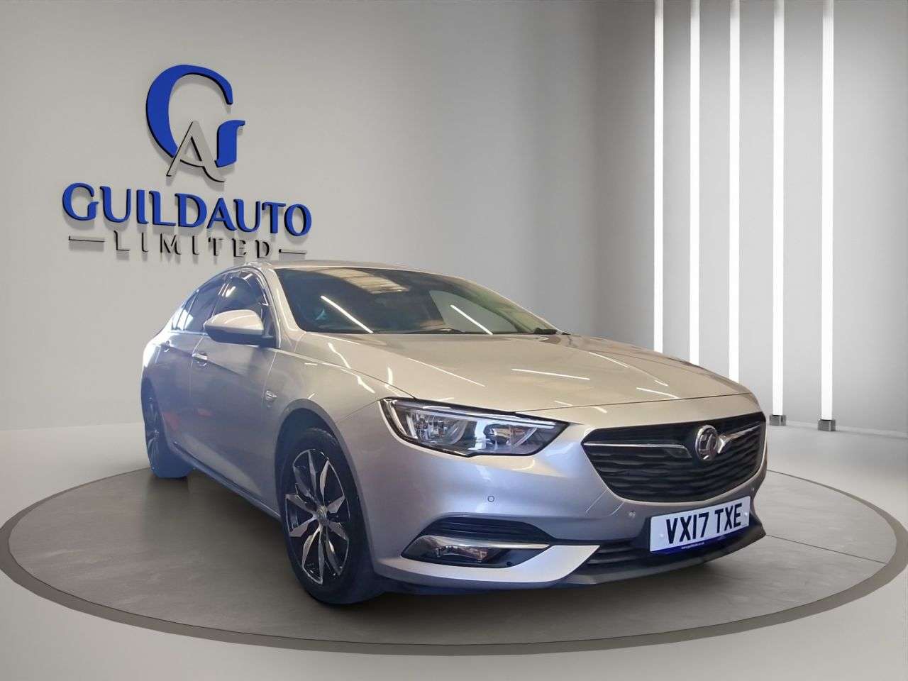 A 2017 VAUXHALL INSIGNIA 1.5i Turbo SRi Nav Grand Sport 5dr Petrol Manual Euro 6 (s/s) (165 ps) A 2017 VAUXHALL INSIGNIA 1.5i Turbo SRi Nav Grand Sport 5dr Petrol Manual Euro 6 (s/s) (165 ps)