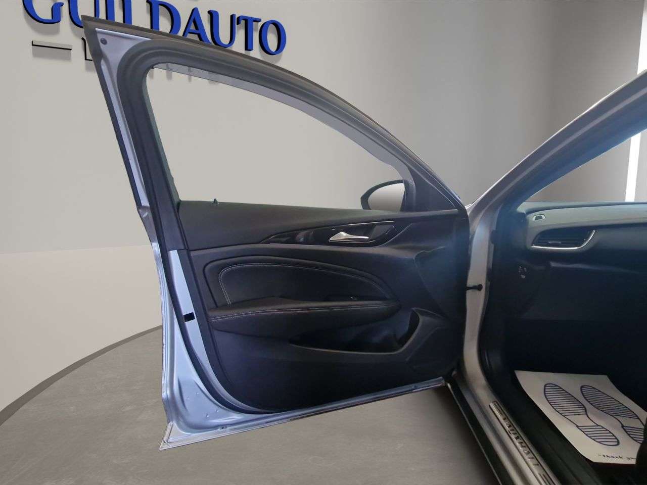 2017 VAUXHALL INSIGNIA 2017 VAUXHALL INSIGNIA