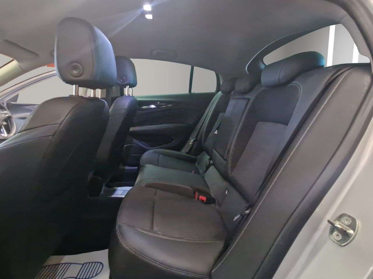 2017 VAUXHALL INSIGNIA 2017 VAUXHALL INSIGNIA