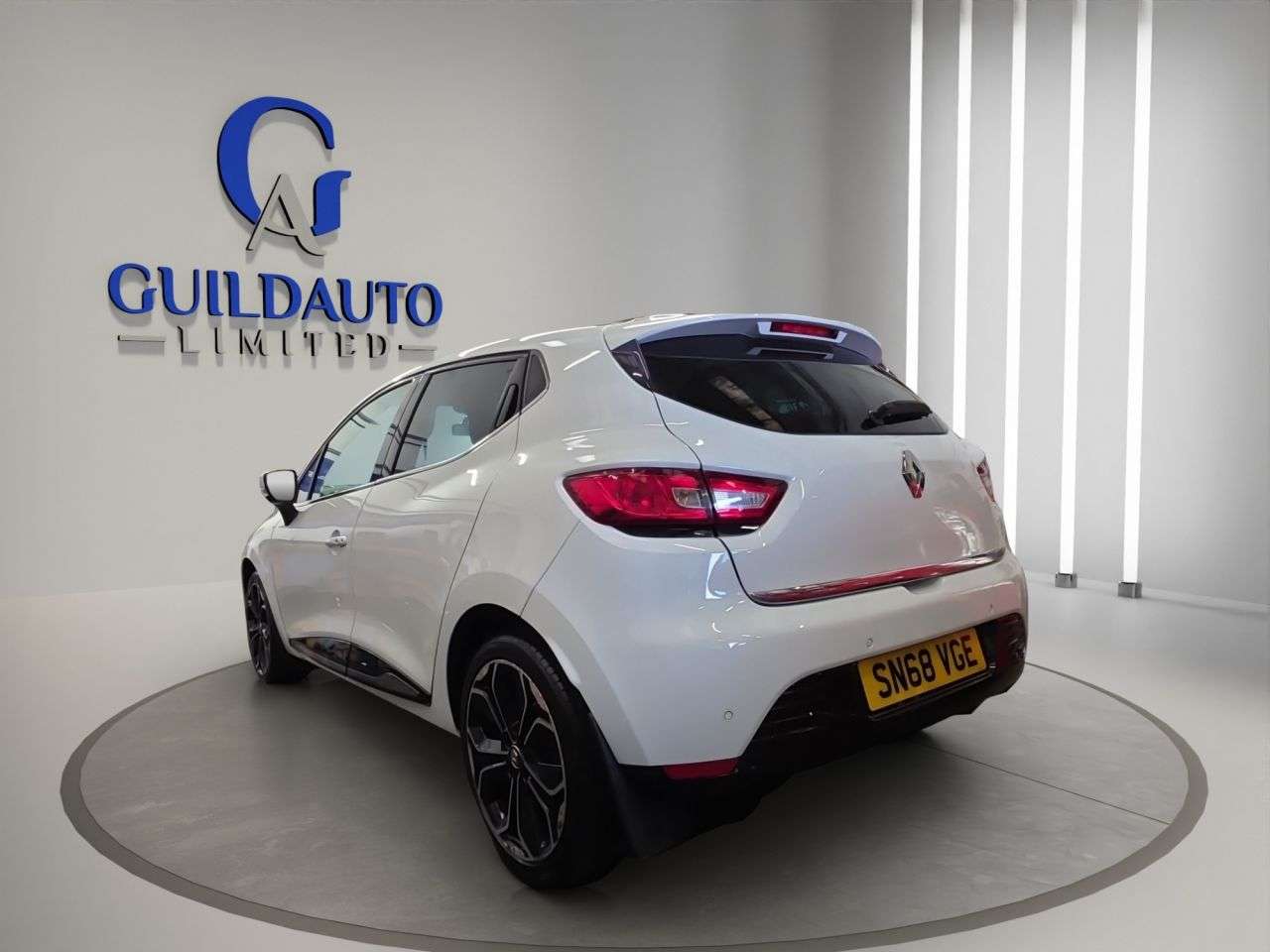 2018 RENAULT CLIO 2018 RENAULT CLIO