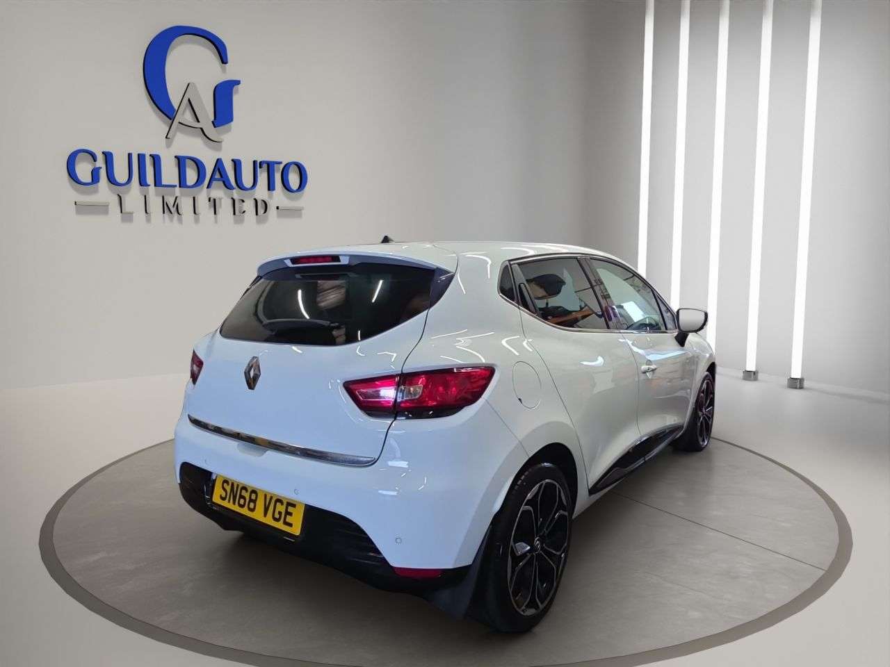 2018 RENAULT CLIO 2018 RENAULT CLIO