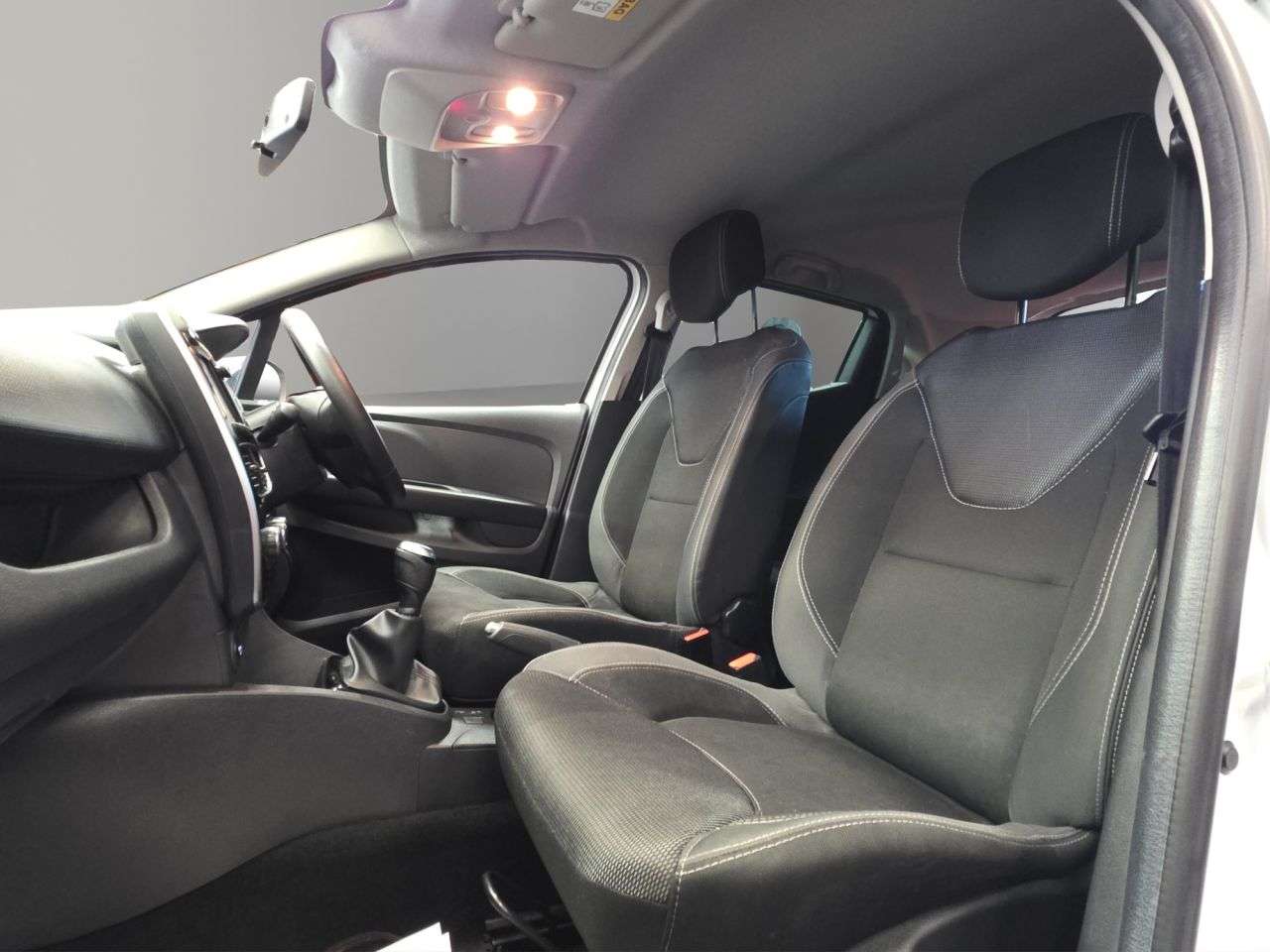 2018 RENAULT CLIO 2018 RENAULT CLIO