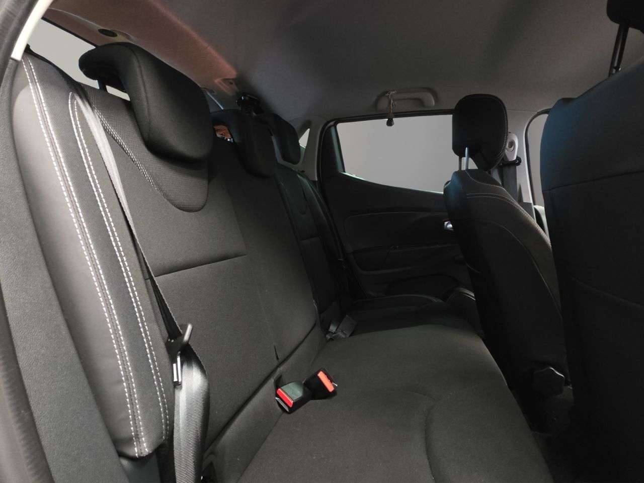 2018 RENAULT CLIO 2018 RENAULT CLIO