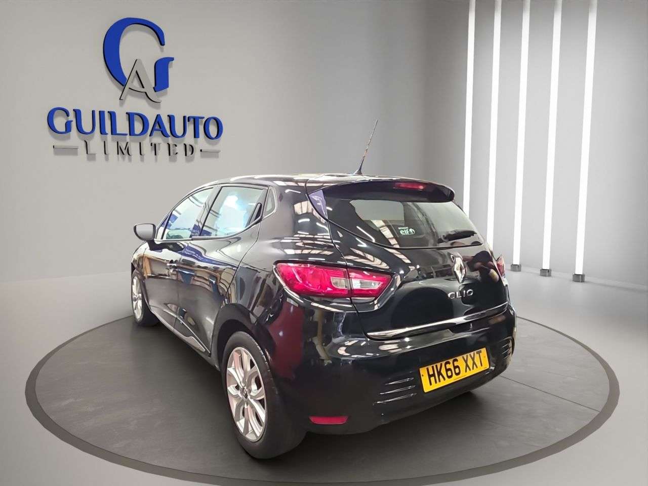 A 2016 RENAULT CLIO 1.2 16V Dynamique Nav Hatchback 5dr Petrol Manual Euro 6 (75 ps) A 2016 RENAULT CLIO 1.2 16V Dynamique Nav Hatchback 5dr Petrol Manual Euro 6 (75 ps)
