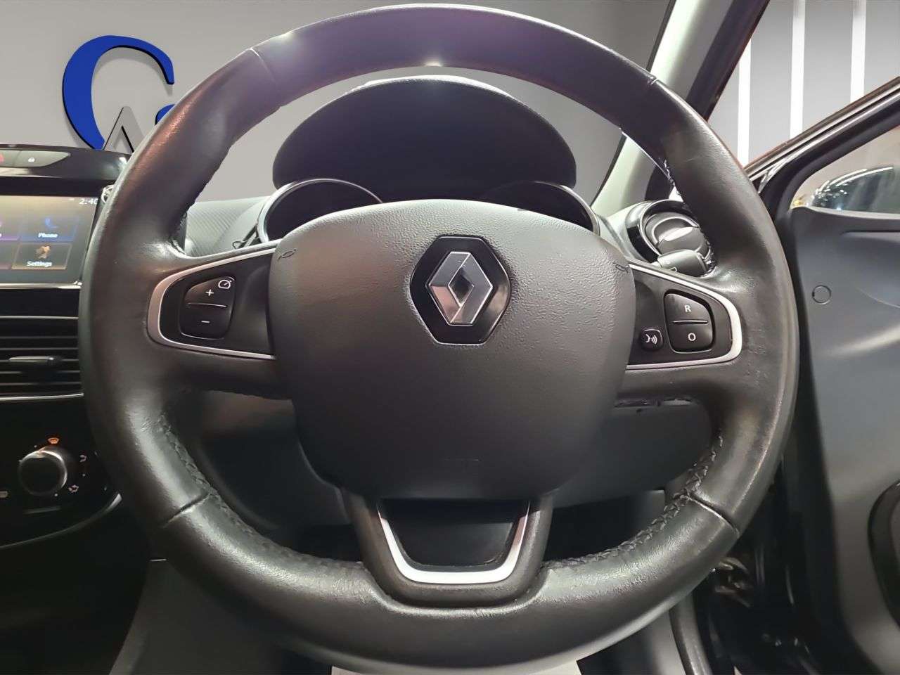 2016 RENAULT CLIO 2016 RENAULT CLIO
