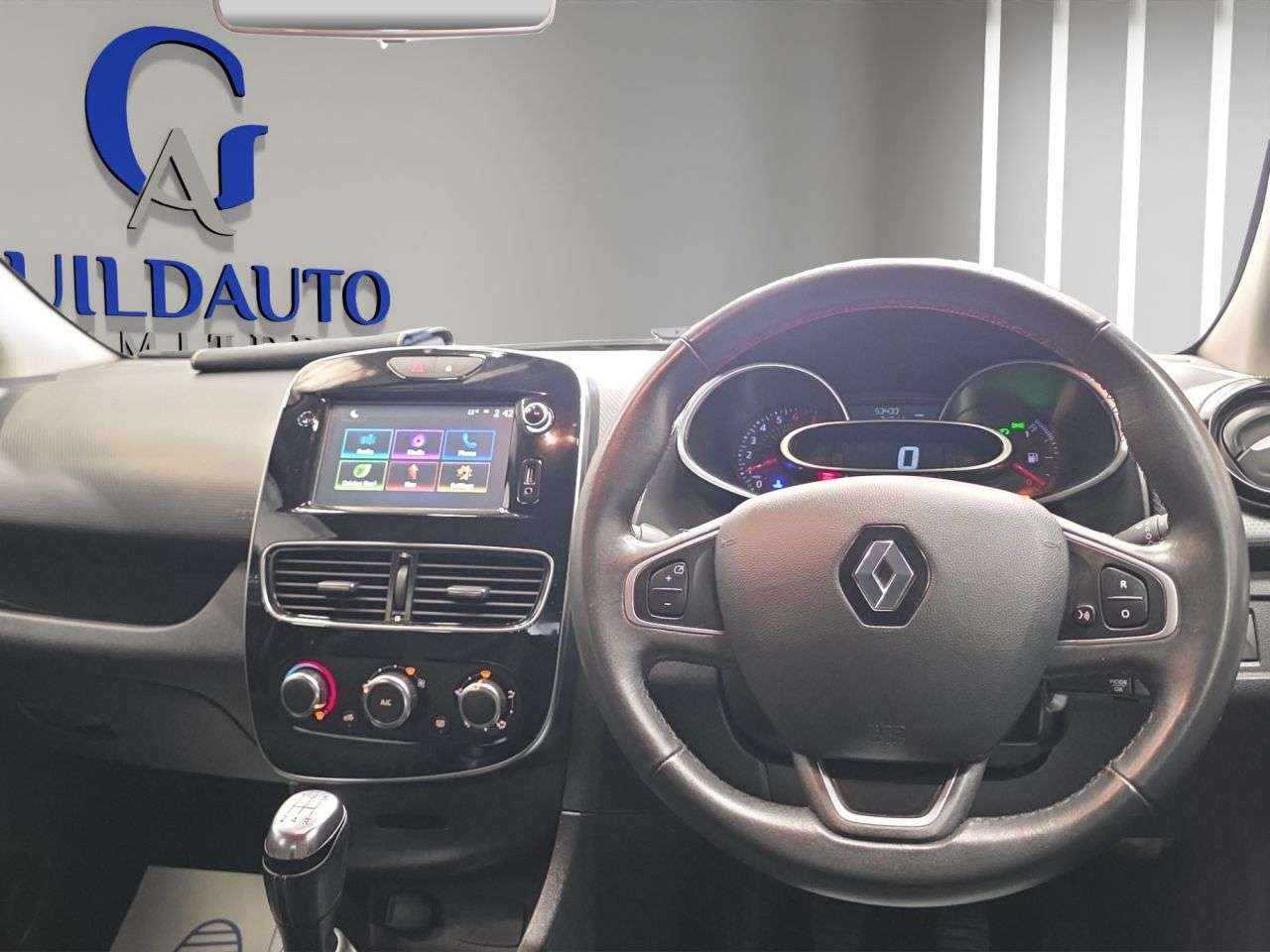 2016 RENAULT CLIO 2016 RENAULT CLIO
