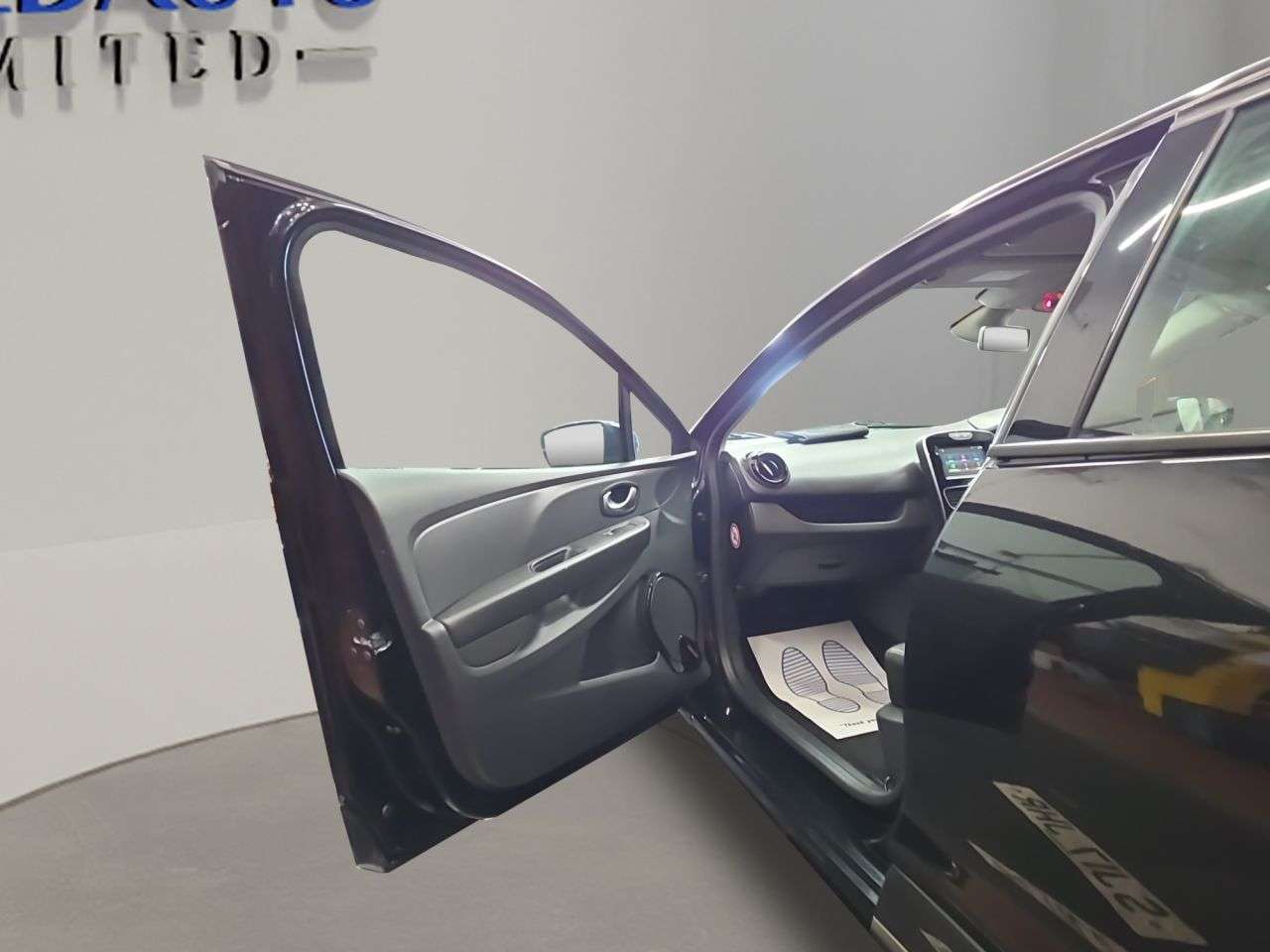 2016 RENAULT CLIO 2016 RENAULT CLIO