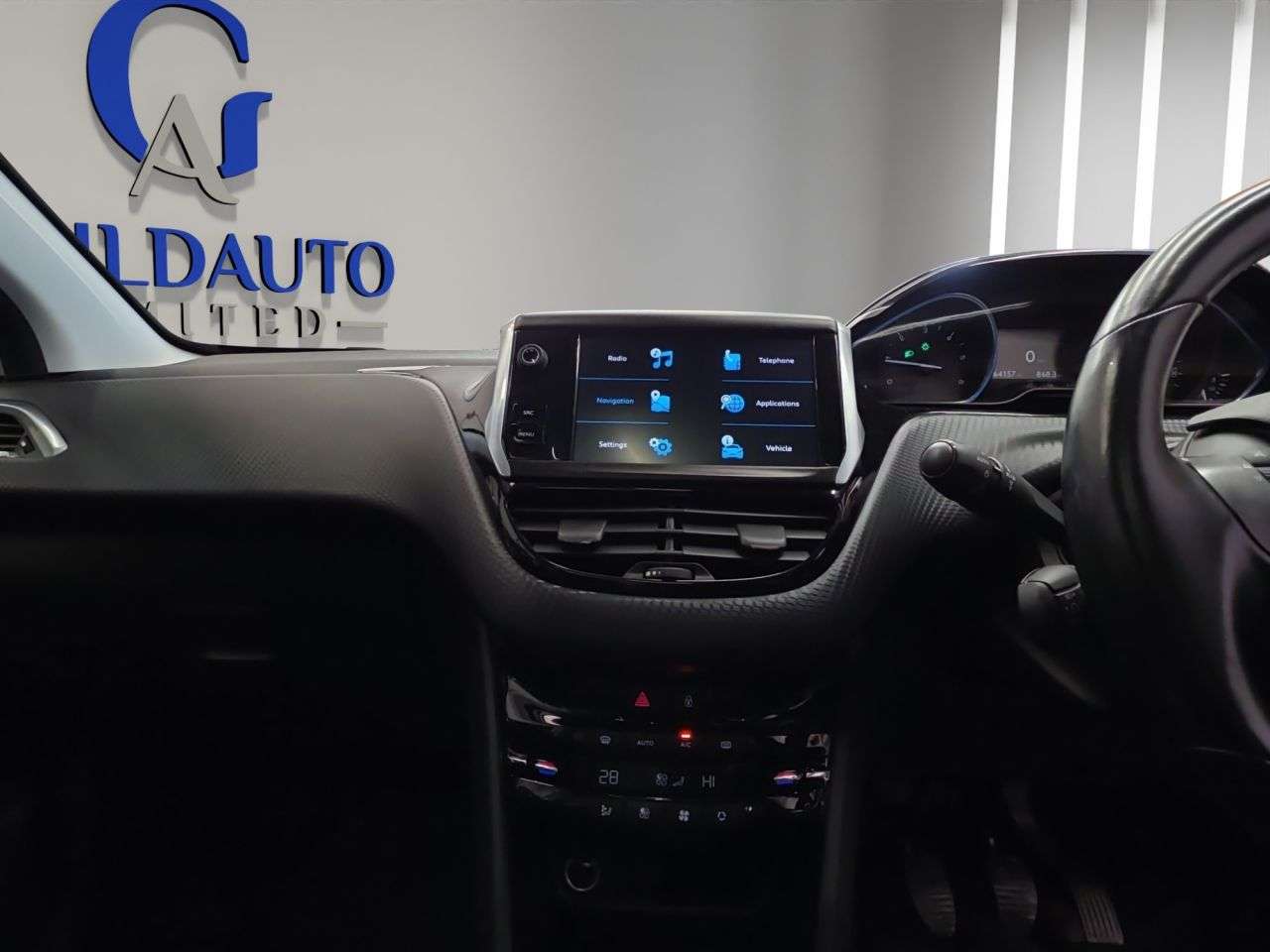 2019 PEUGEOT 2008 2019 PEUGEOT 2008