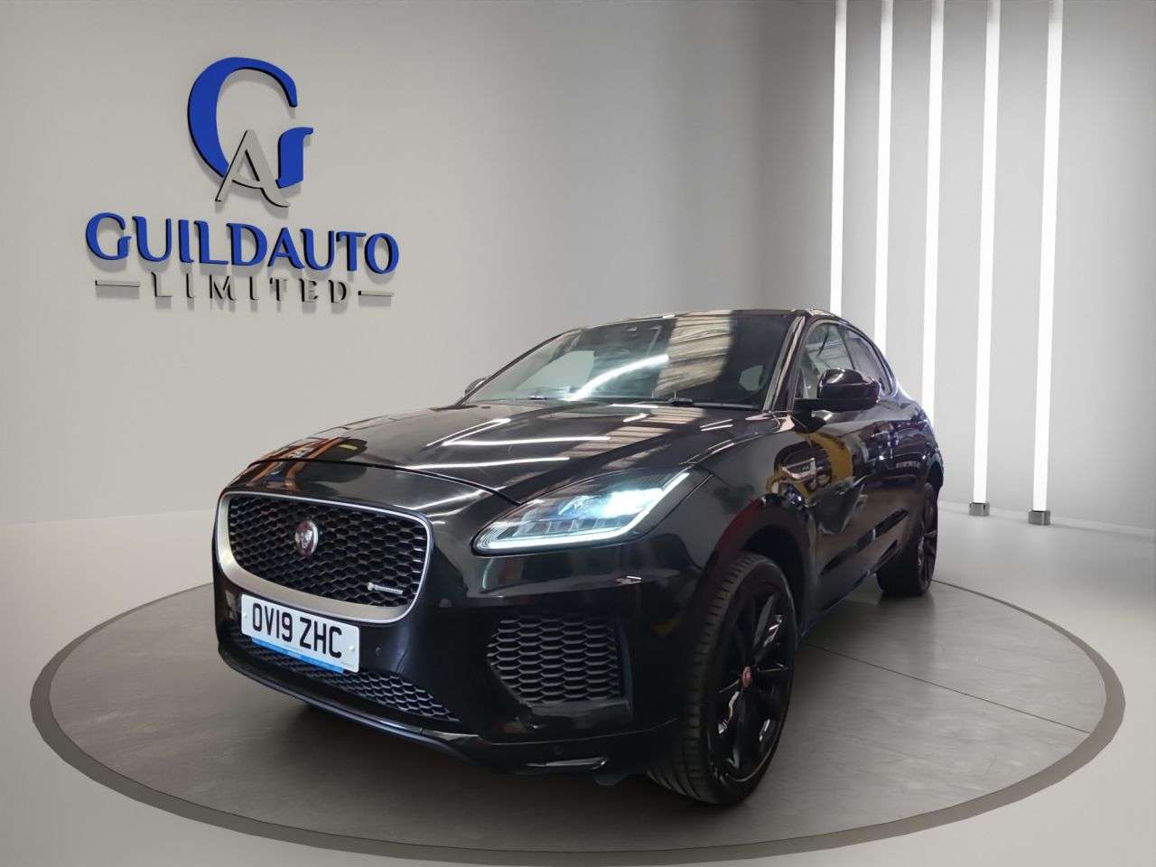 A 2019 JAGUAR E-PACE 2.0 D240 R-Dynamic HSE SUV 5dr Diesel Auto AWD Euro 6 (s/s) (240 ps) A 2019 JAGUAR E-PACE 2.0 D240 R-Dynamic HSE SUV 5dr Diesel Auto AWD Euro 6 (s/s) (240 ps)