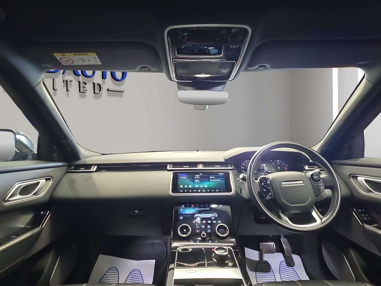 2018 LAND ROVER RANGE ROVER VELAR 2018 LAND ROVER RANGE ROVER VELAR