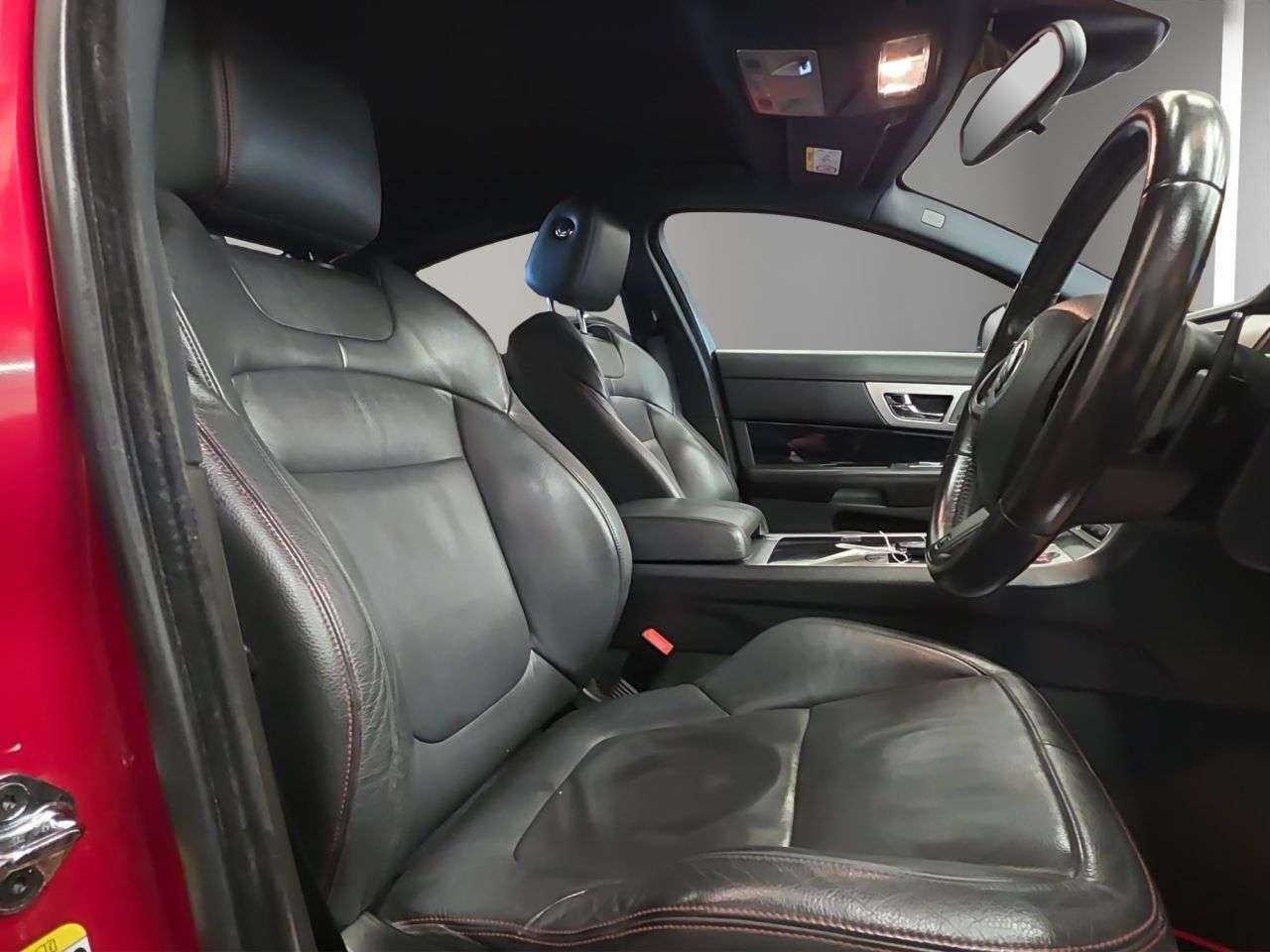 2015 JAGUAR XF 2015 JAGUAR XF