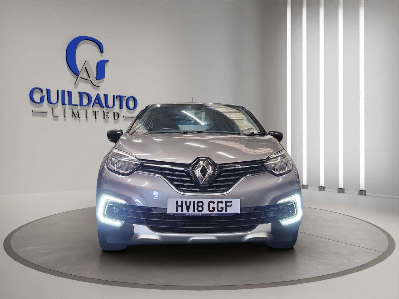 A 2018 RENAULT CAPTUR 0.9 TCe ENERGY Dynamique S Nav SUV 5dr Petrol Manual Euro 6 (s/s) (90 ps) A 2018 RENAULT CAPTUR 0.9 TCe ENERGY Dynamique S Nav SUV 5dr Petrol Manual Euro 6 (s/s) (90 ps)