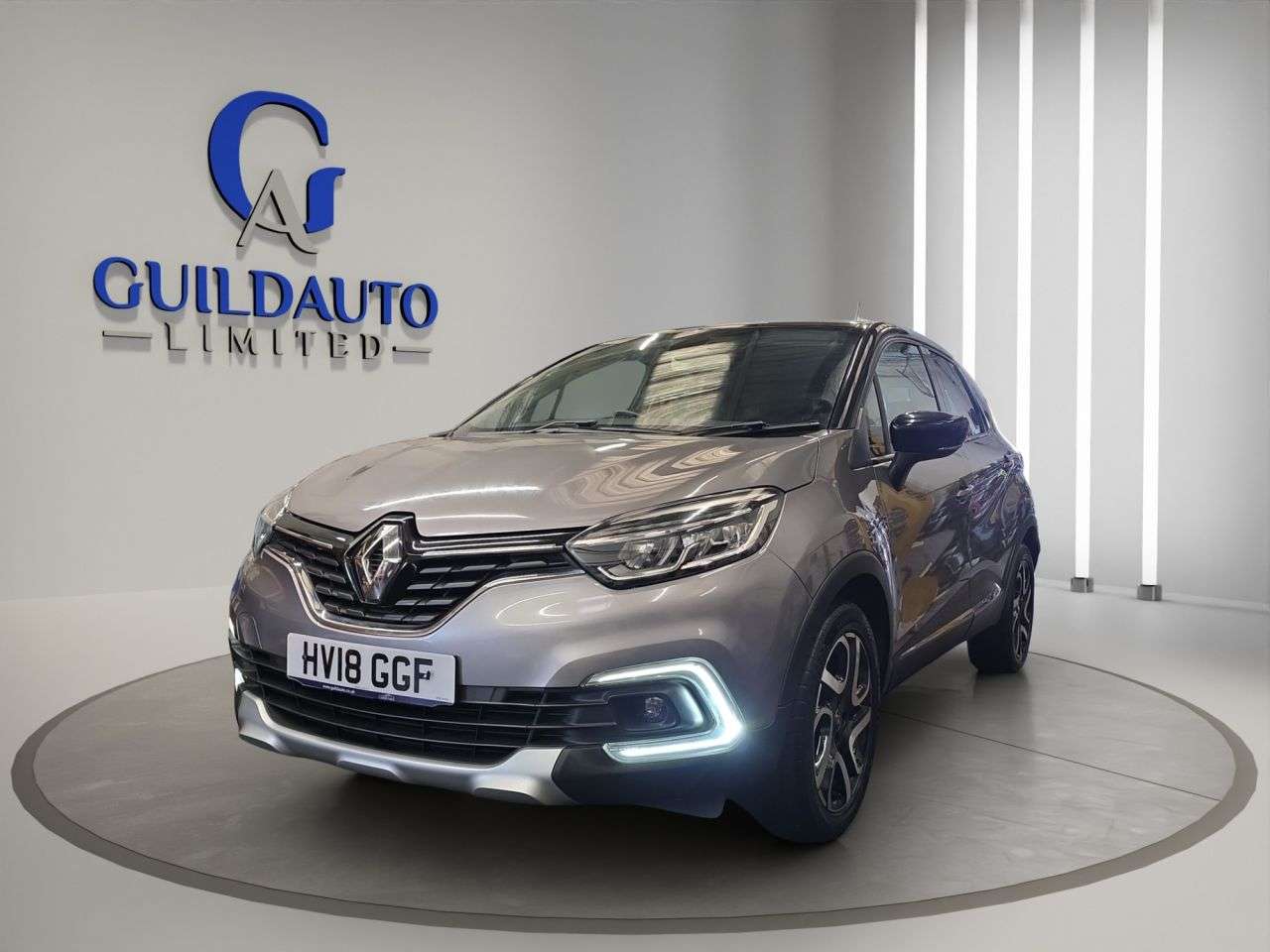 A 2018 RENAULT CAPTUR 0.9 TCe ENERGY Dynamique S Nav SUV 5dr Petrol Manual Euro 6 (s/s) (90 ps) A 2018 RENAULT CAPTUR 0.9 TCe ENERGY Dynamique S Nav SUV 5dr Petrol Manual Euro 6 (s/s) (90 ps)