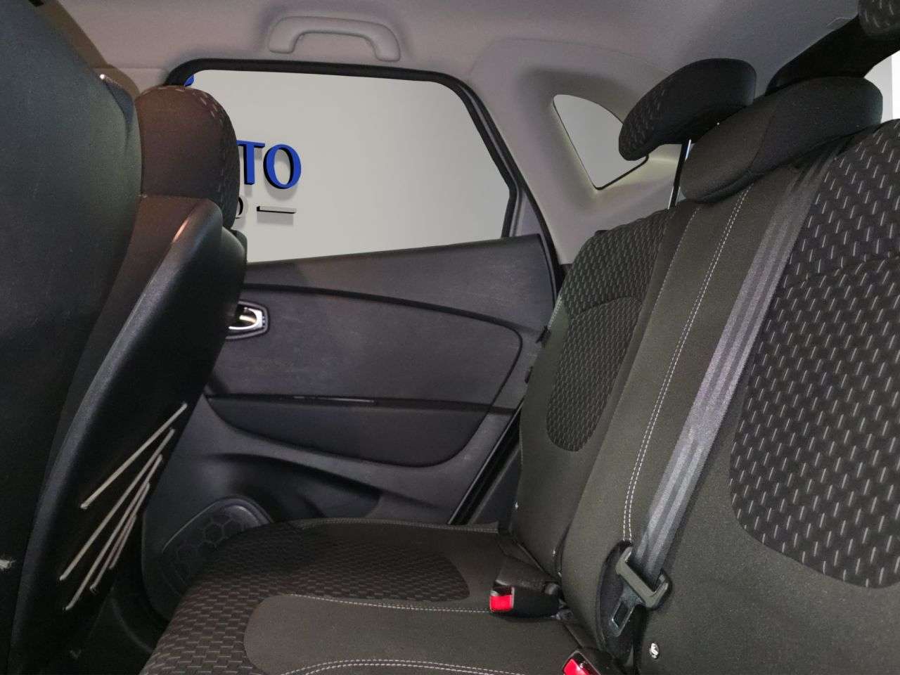 2018 RENAULT CAPTUR 2018 RENAULT CAPTUR