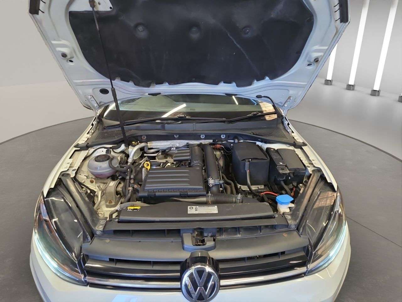 2017 VOLKSWAGEN GOLF 2017 VOLKSWAGEN GOLF