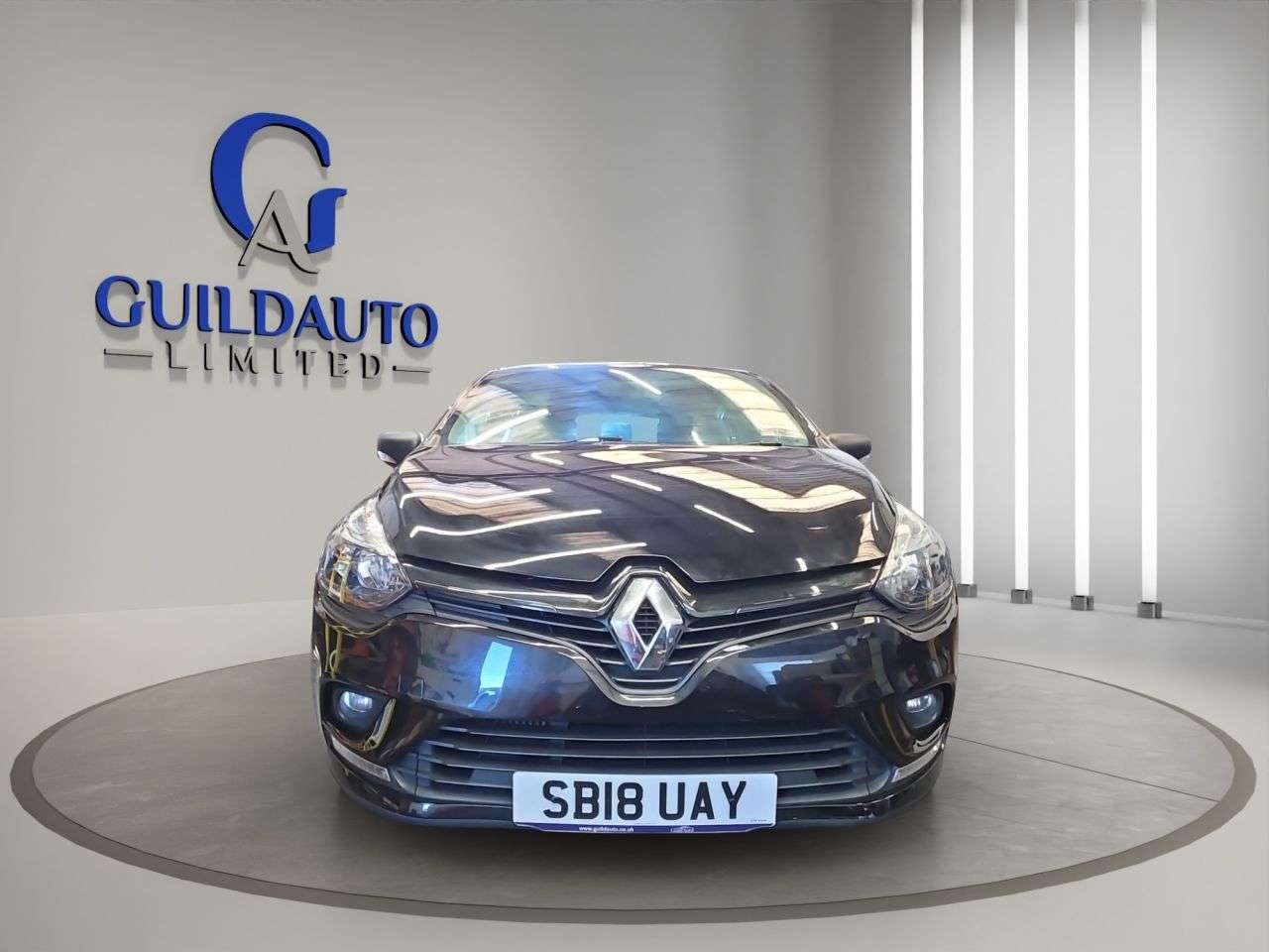 A 2018 RENAULT CLIO 0.9 TCe Play Hatchback 5dr Petrol Manual Euro 6 (s/s) (90 ps) A 2018 RENAULT CLIO 0.9 TCe Play Hatchback 5dr Petrol Manual Euro 6 (s/s) (90 ps)