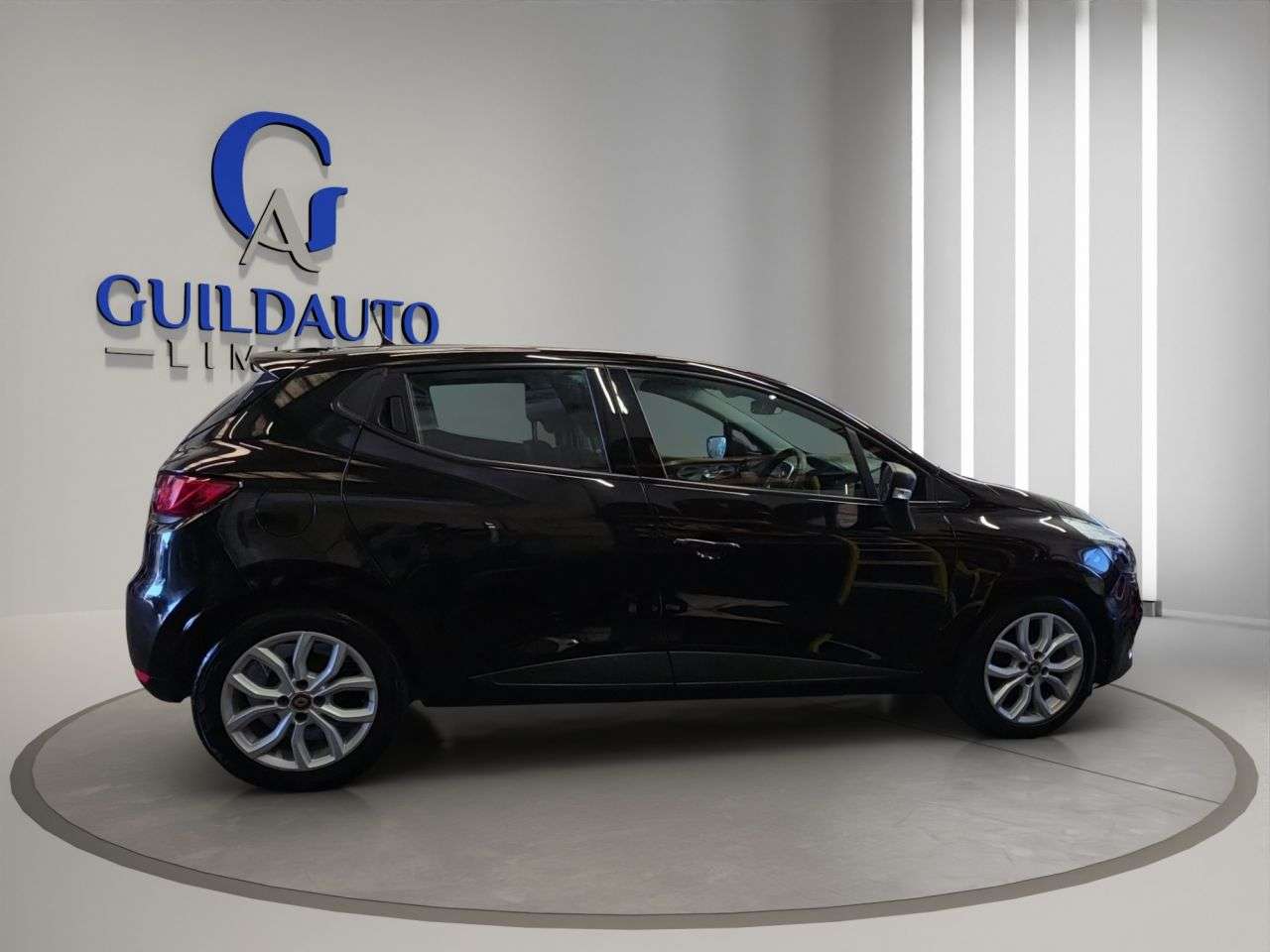 2018 RENAULT CLIO 2018 RENAULT CLIO